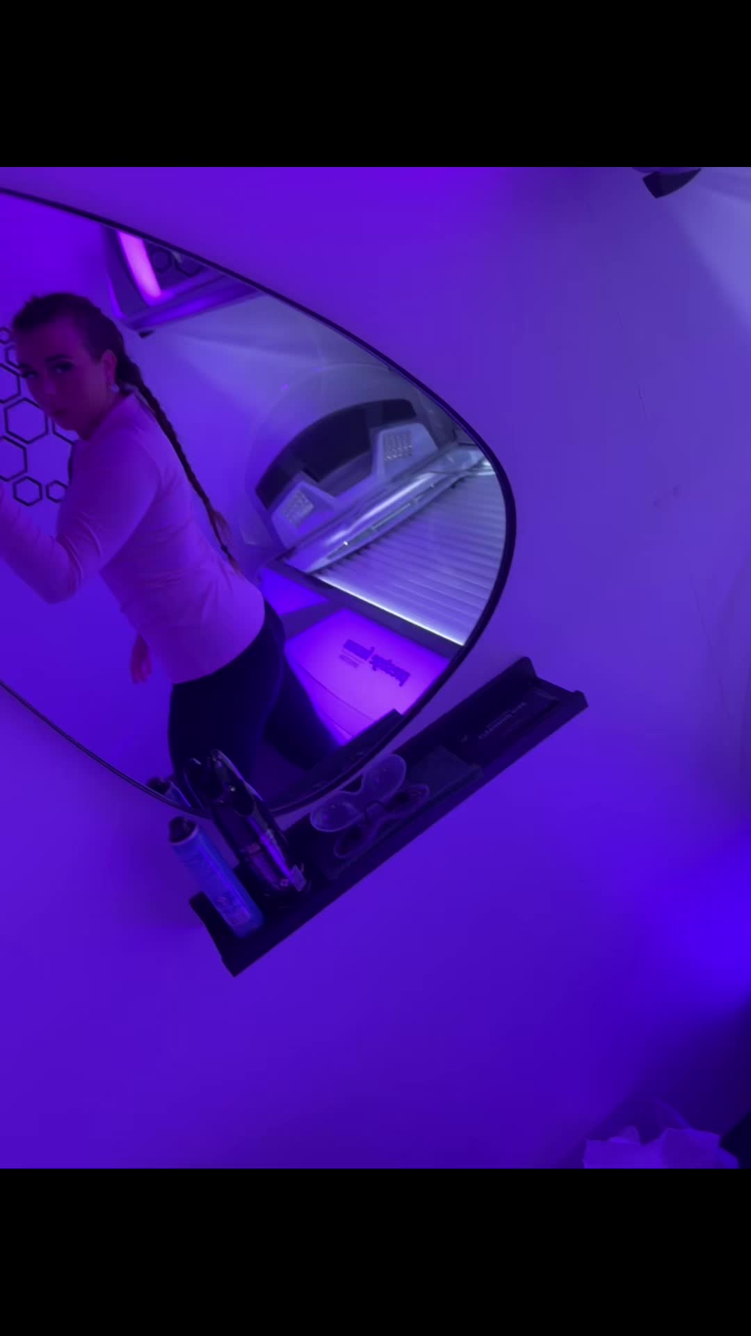 @𝐶𝑖𝑛𝑑𝑦𝑎𝑛𝑛𝑎𝐽𝑜𝑦𝑐𝑒
