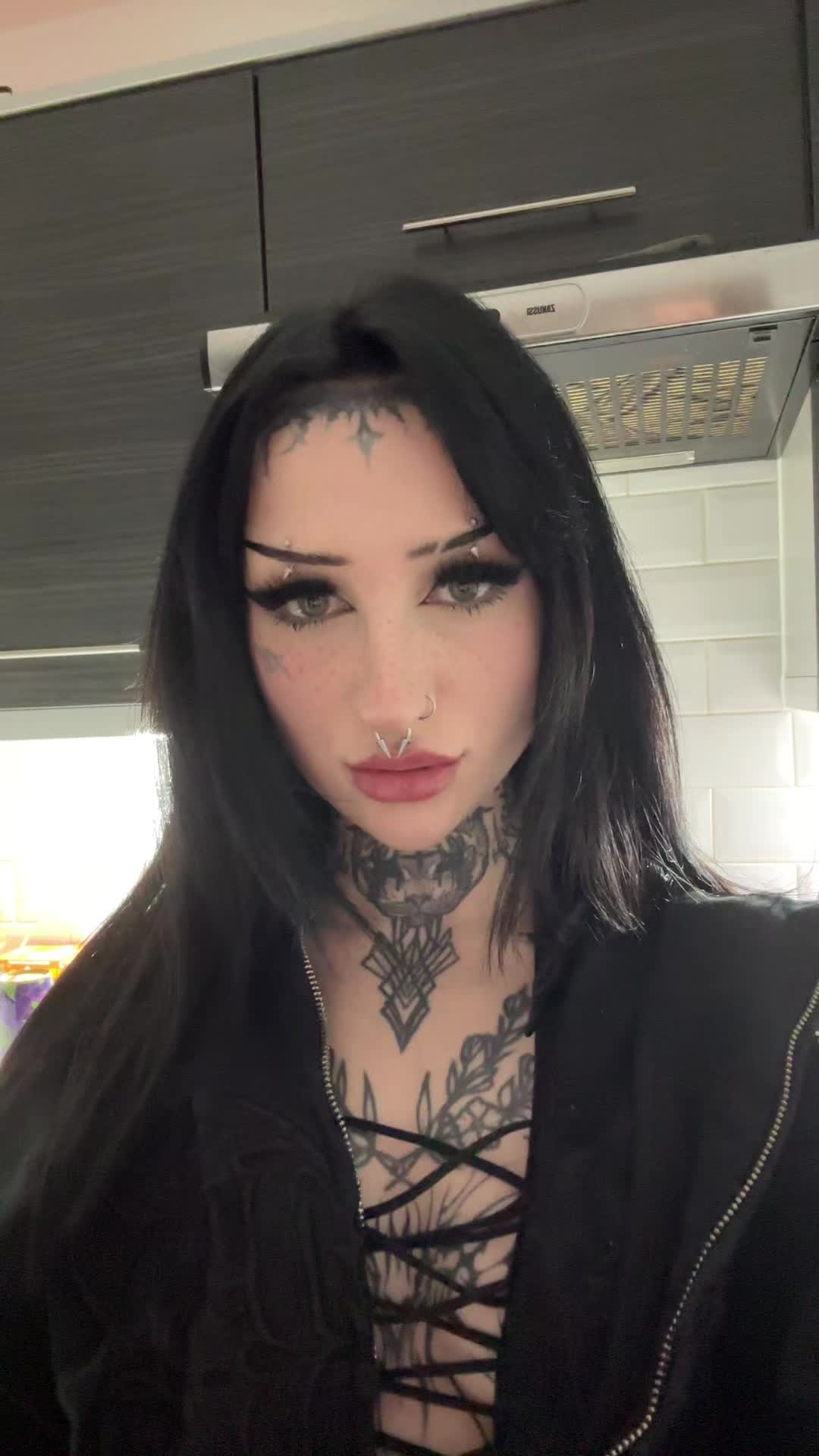 @KYRA🔪