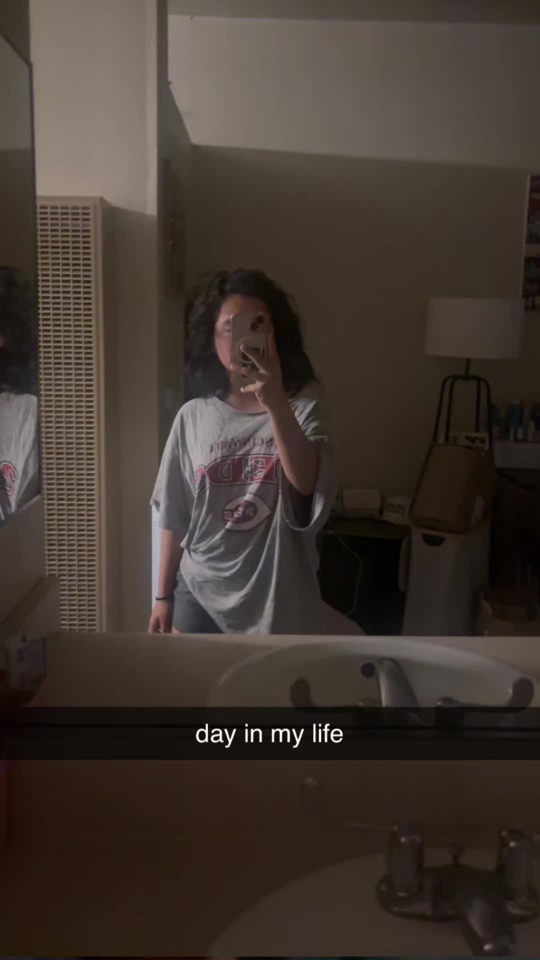@lyndsay_devargas