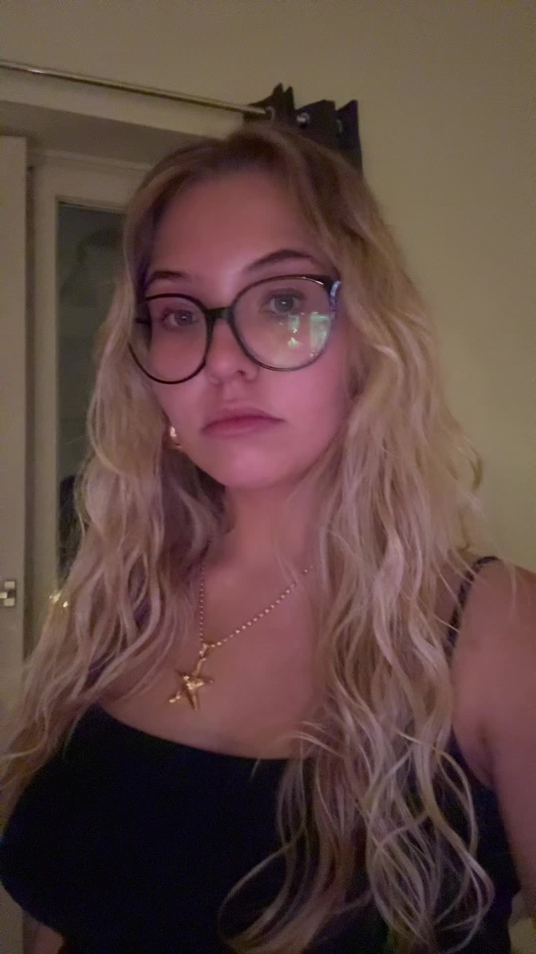 @Annalena