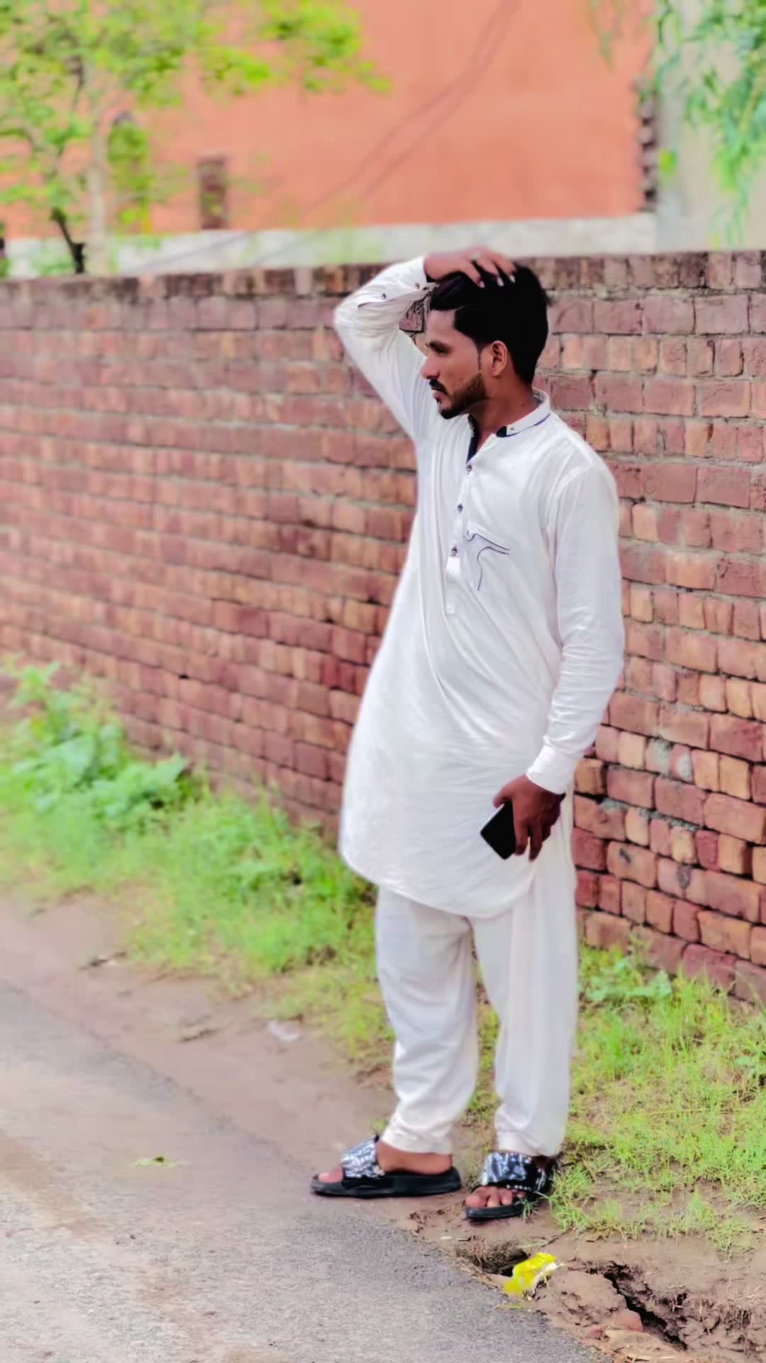 @Tahir007