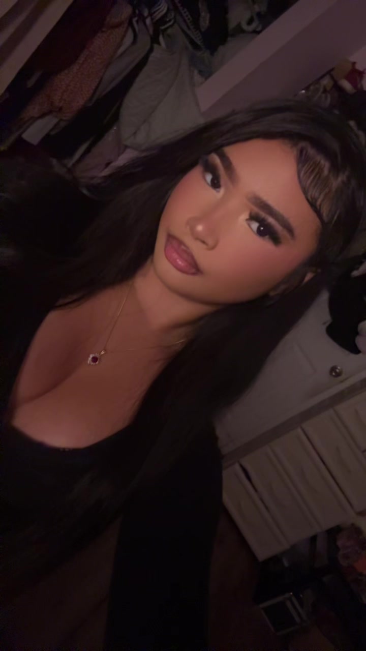 @poopyazngirl