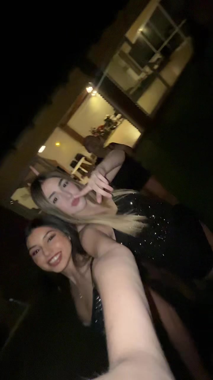@Abril