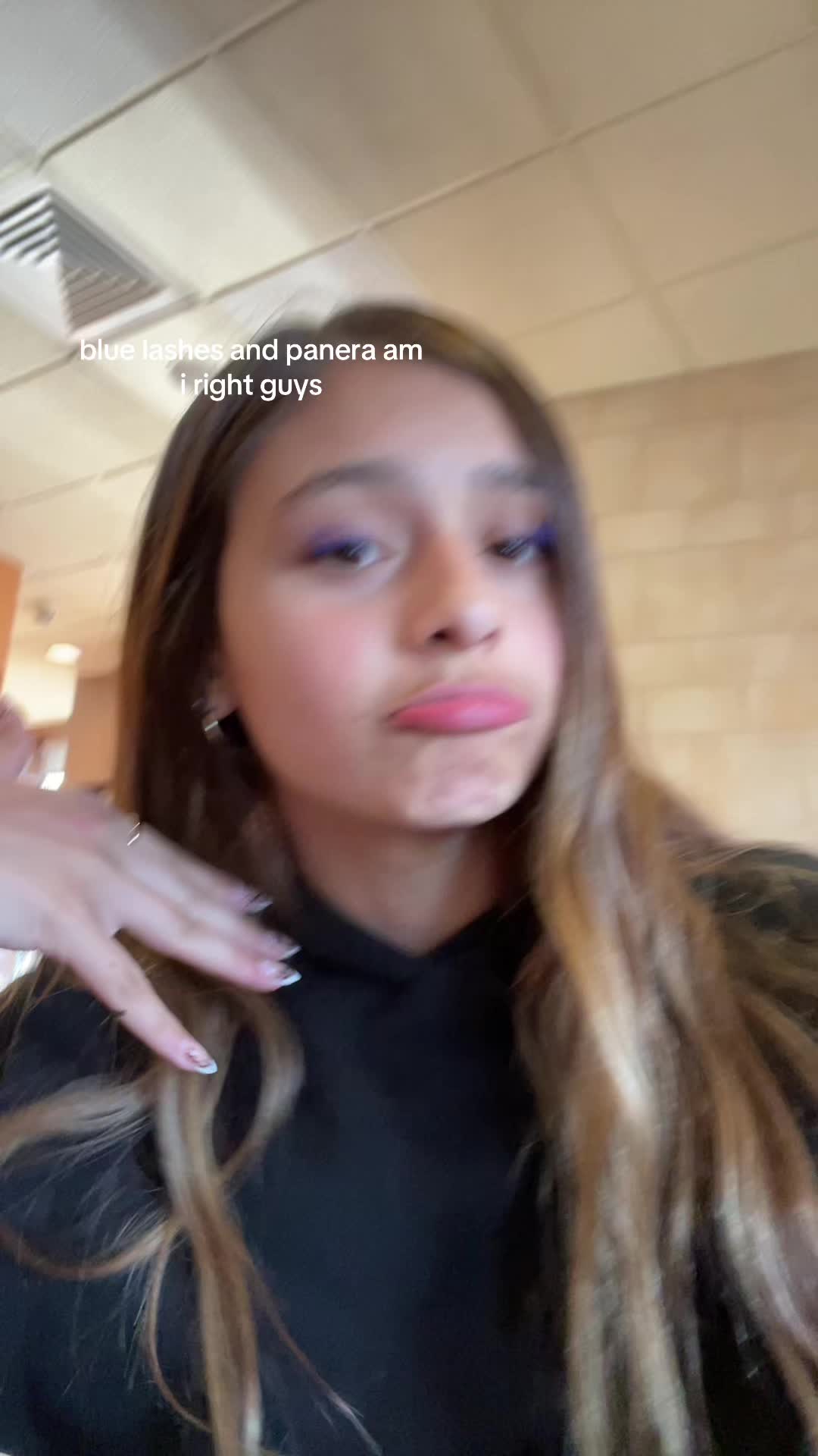 @ayvuh