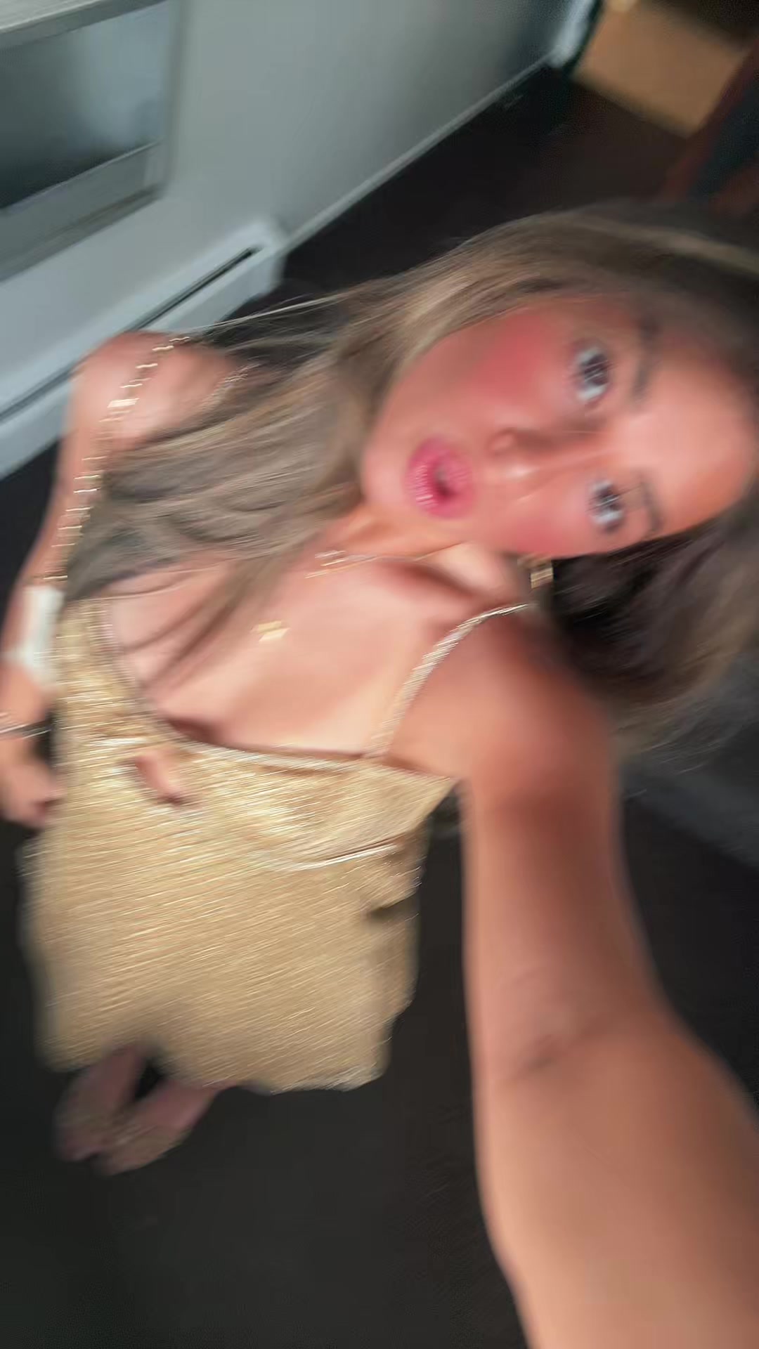 @M S ★