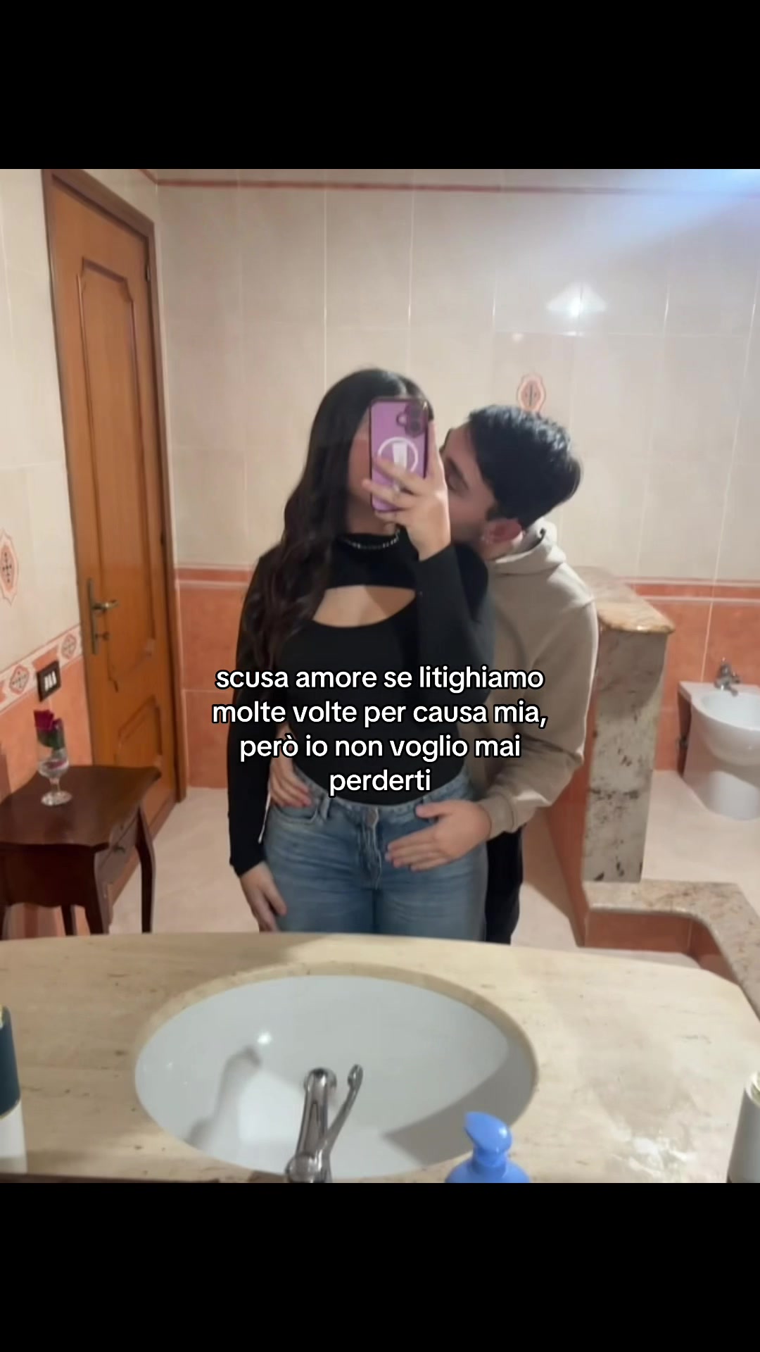 @👸🏻💋