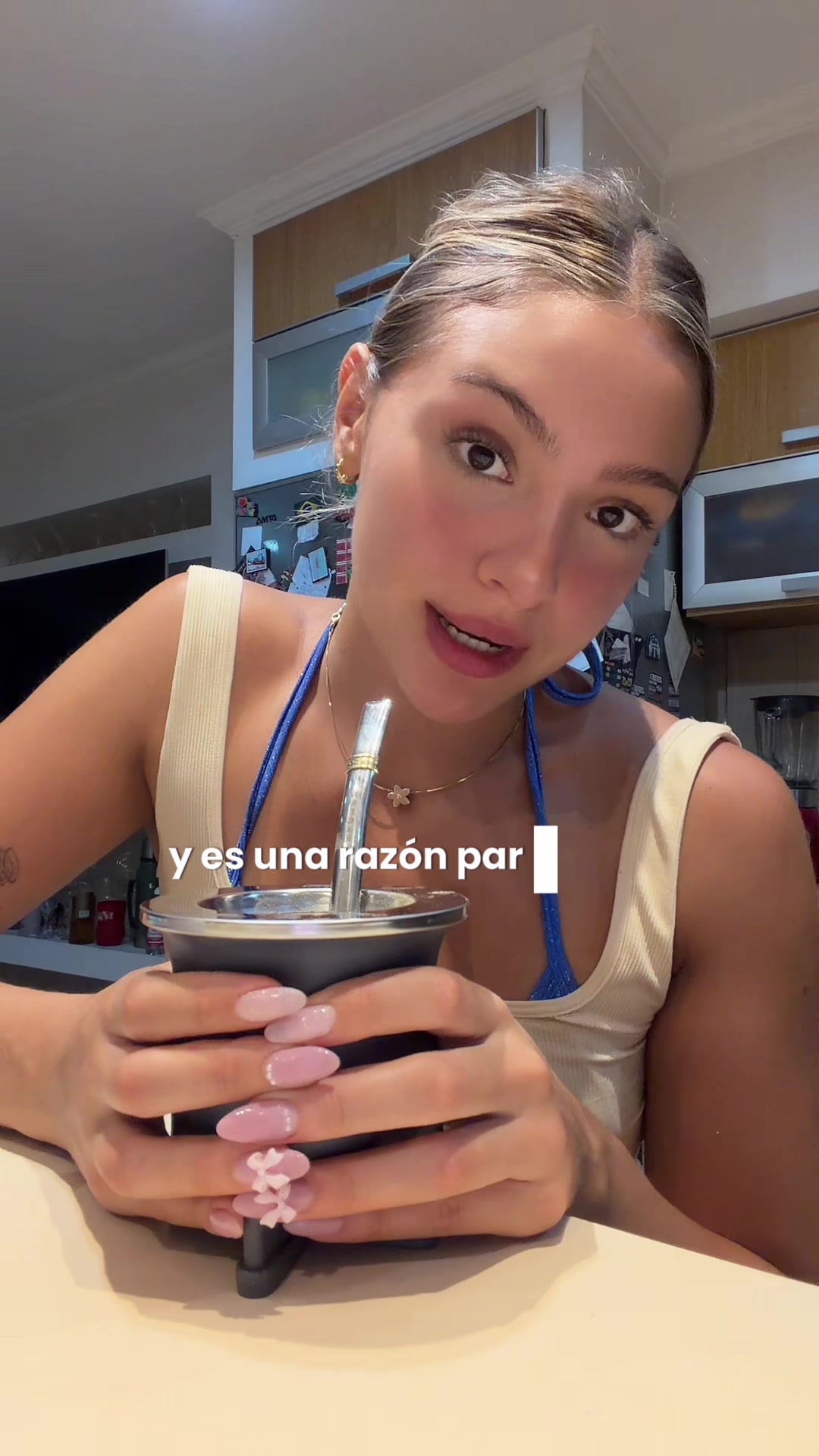 @Cande maino
