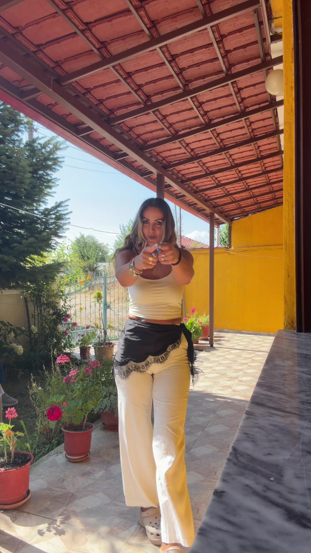 @Elisavet @@🇦🇱🇬🇷