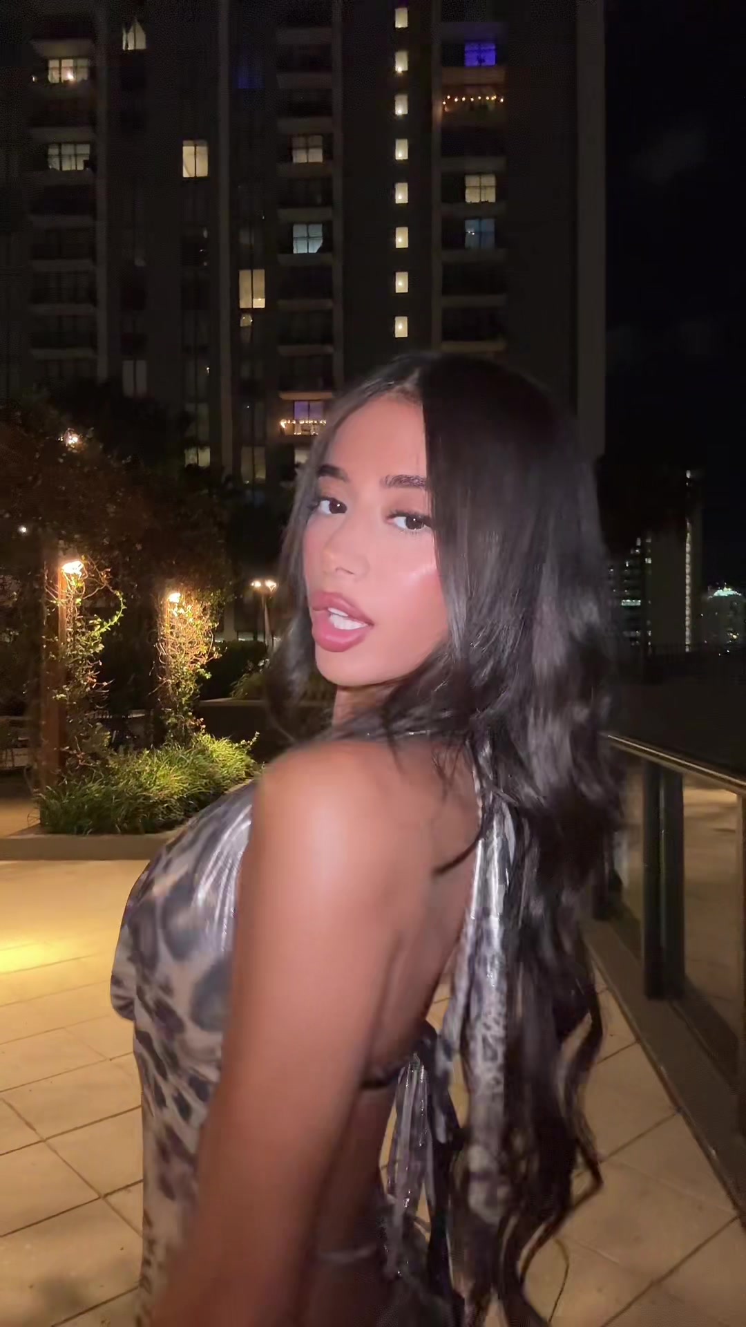 @M💋