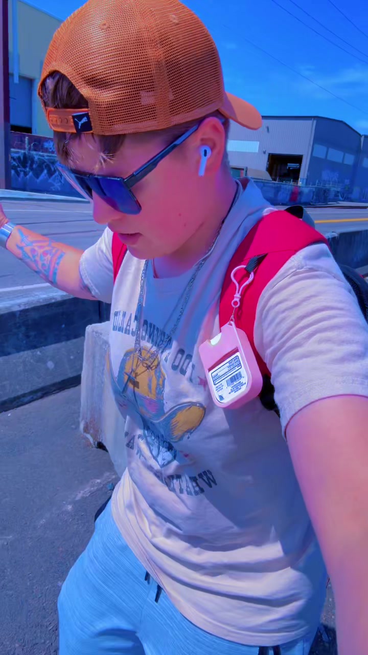 @PizzaNinja1997♑️