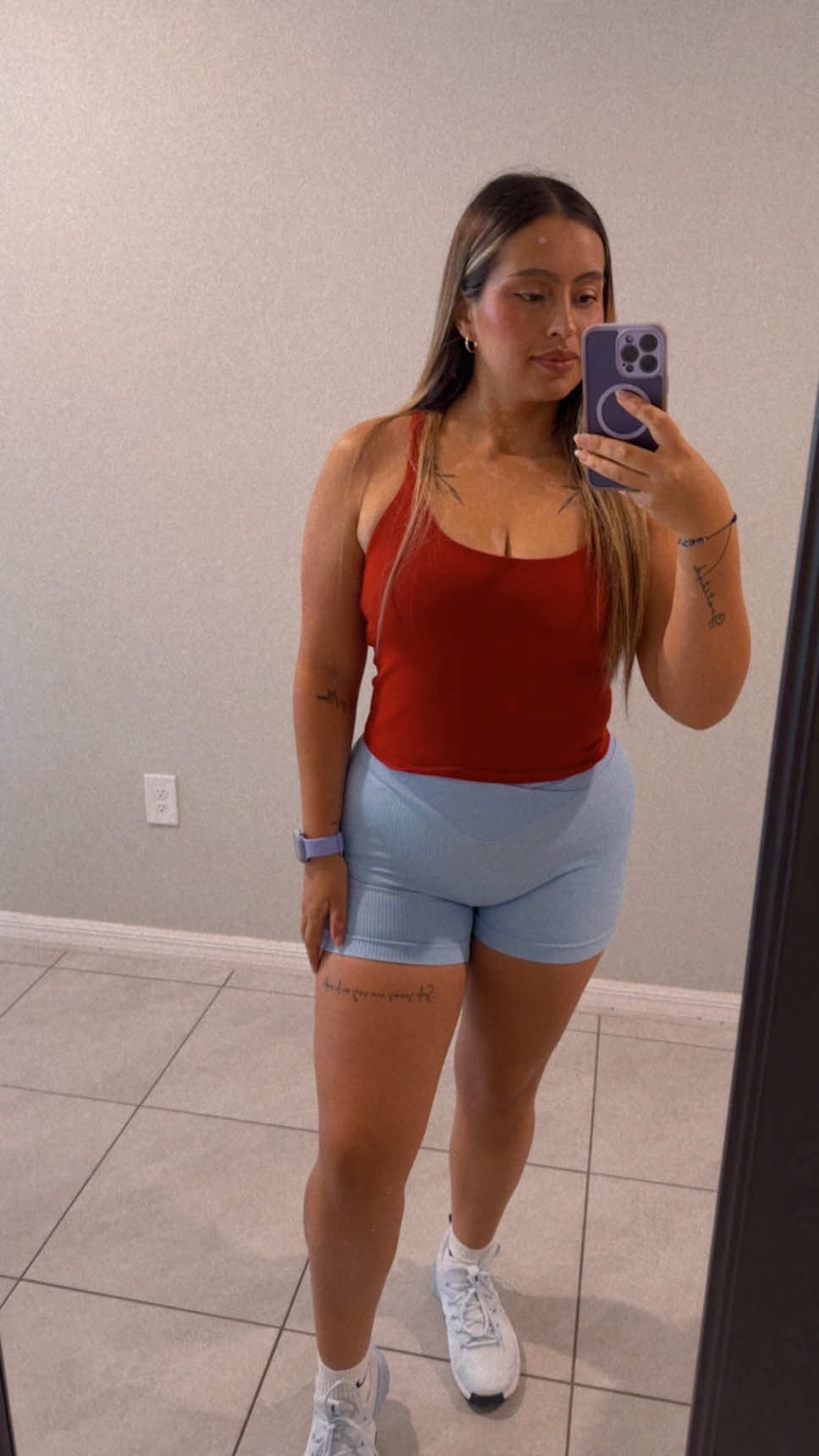 @soyalecasallas