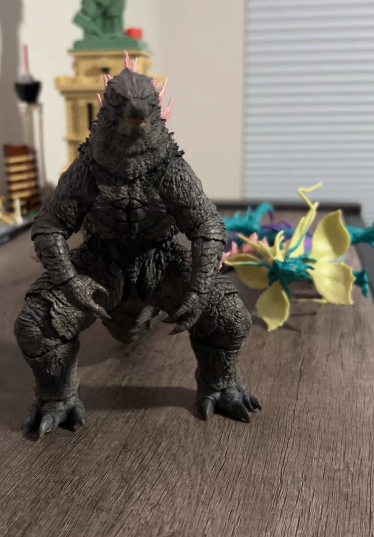 @𝓜𝓸𝓷𝓼𝓽𝓮𝓻ゴジラ𝓘𝓿𝓪𝓷🦎