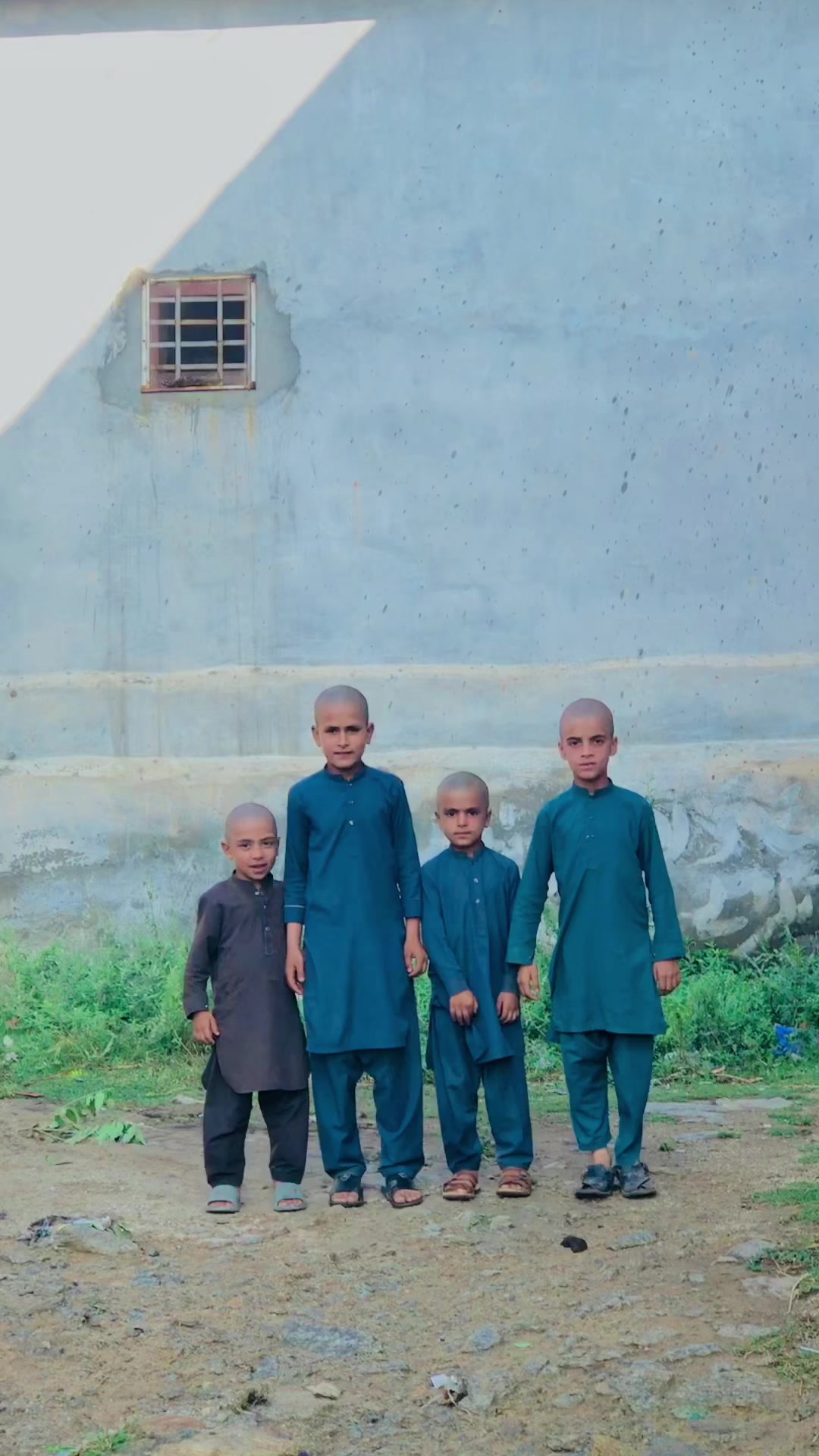 @╰┈⫸ملنگ جان༺👑