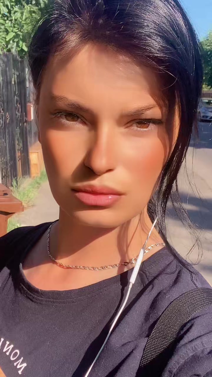 @DianaBrunette