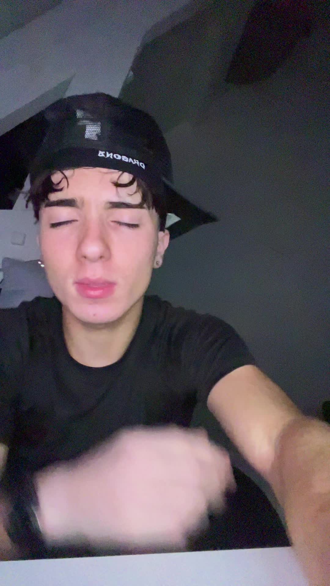 @keyz.95