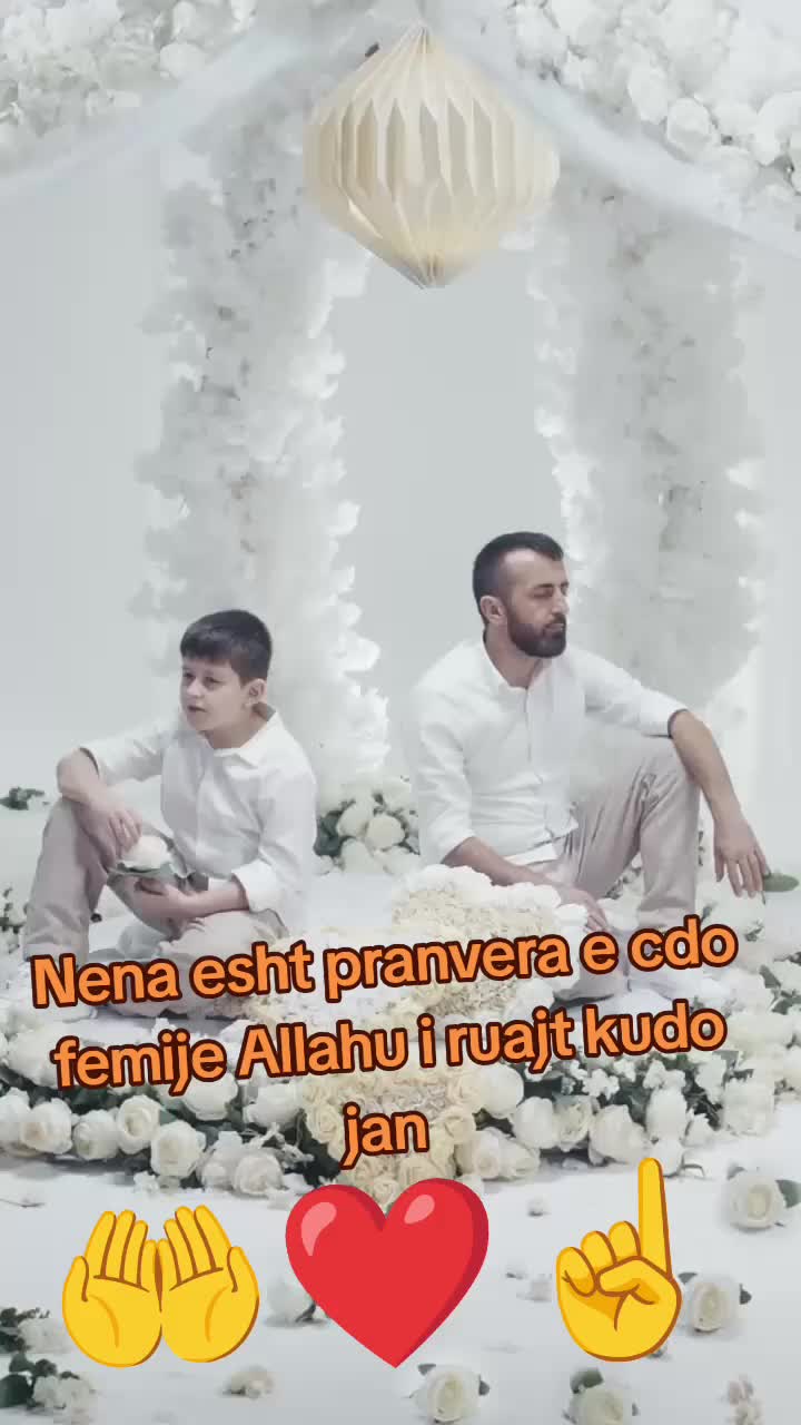 @Jetoj per Allah 🤲🤍☝️