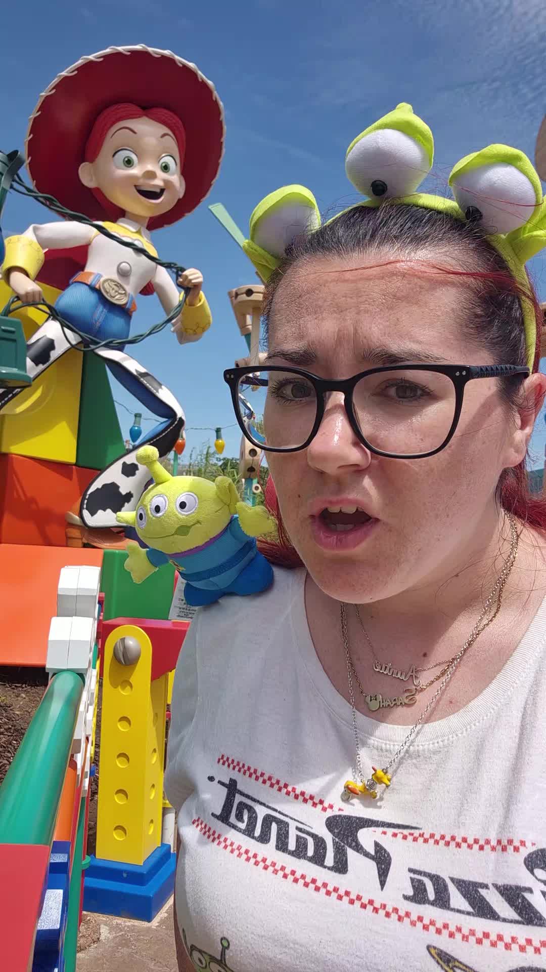 @sarah_on_main_street