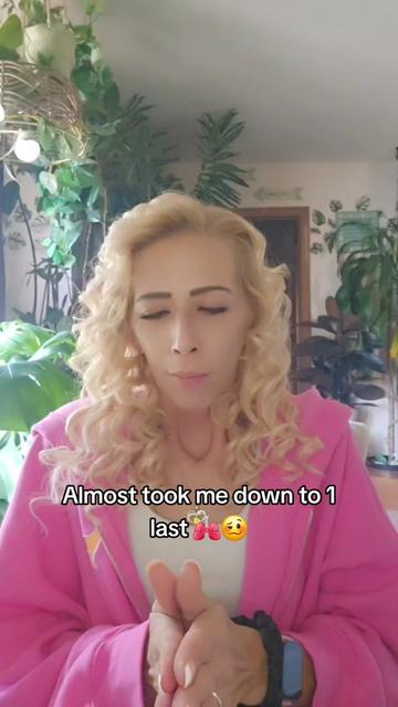 @Jewelzz