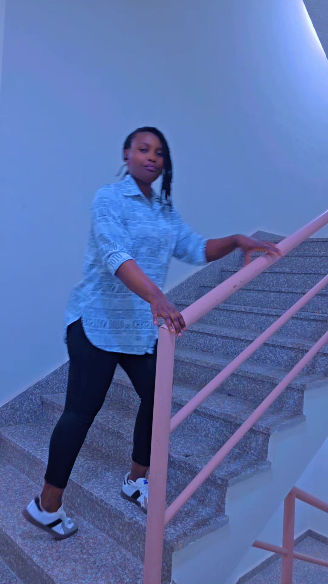 @Queenvee615
