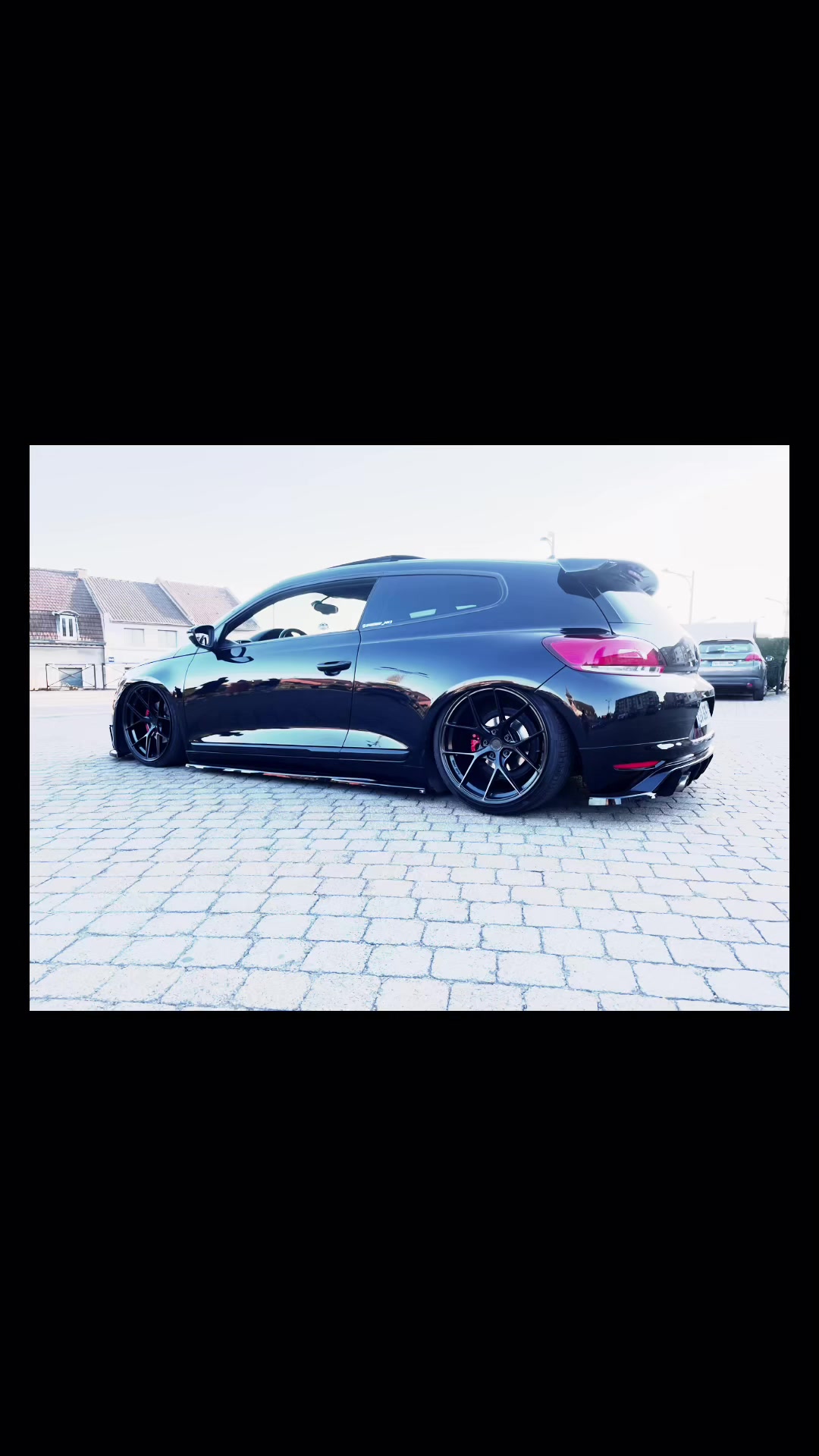 @sci_rocco_dark