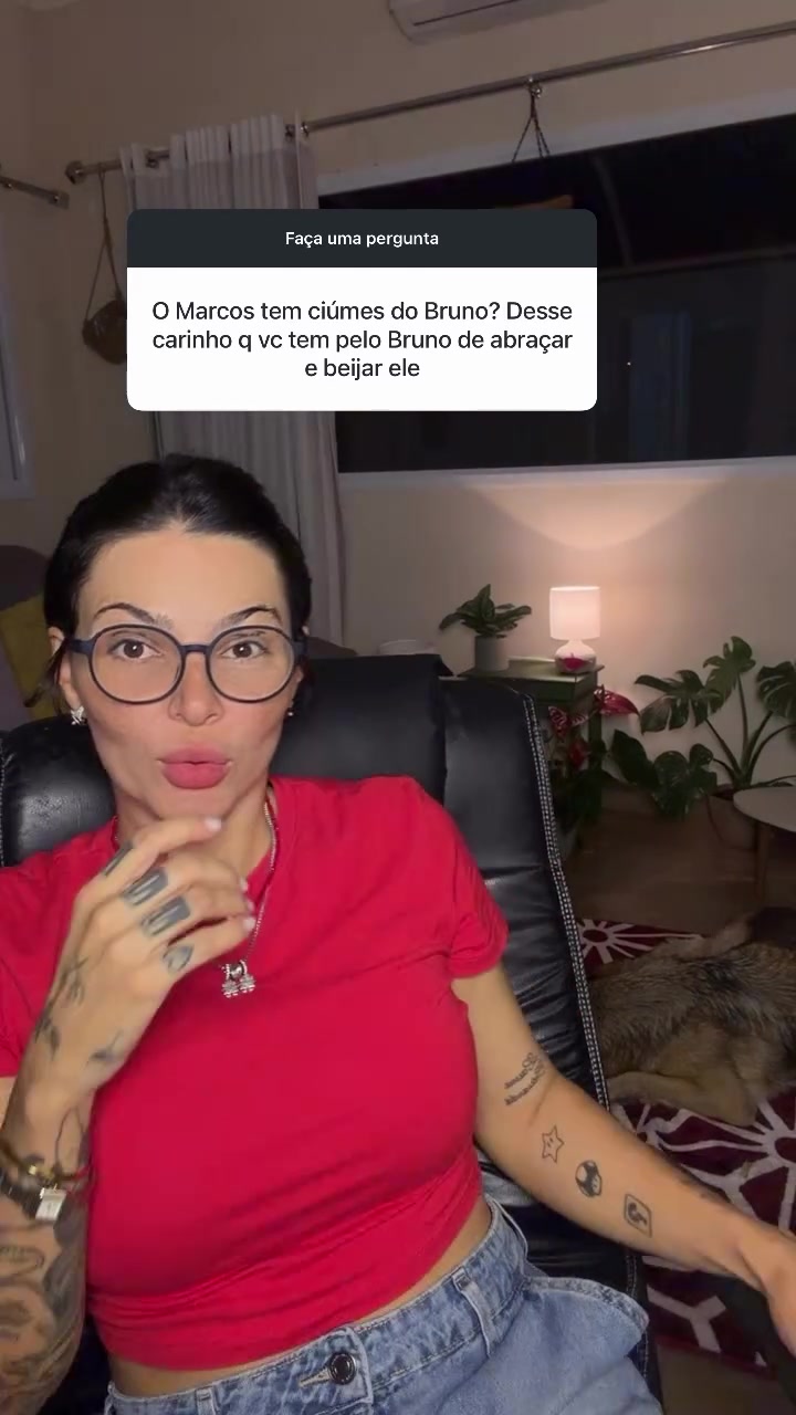 @Camila Silvério