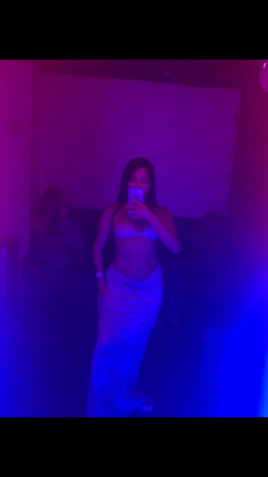 @Samia Santos