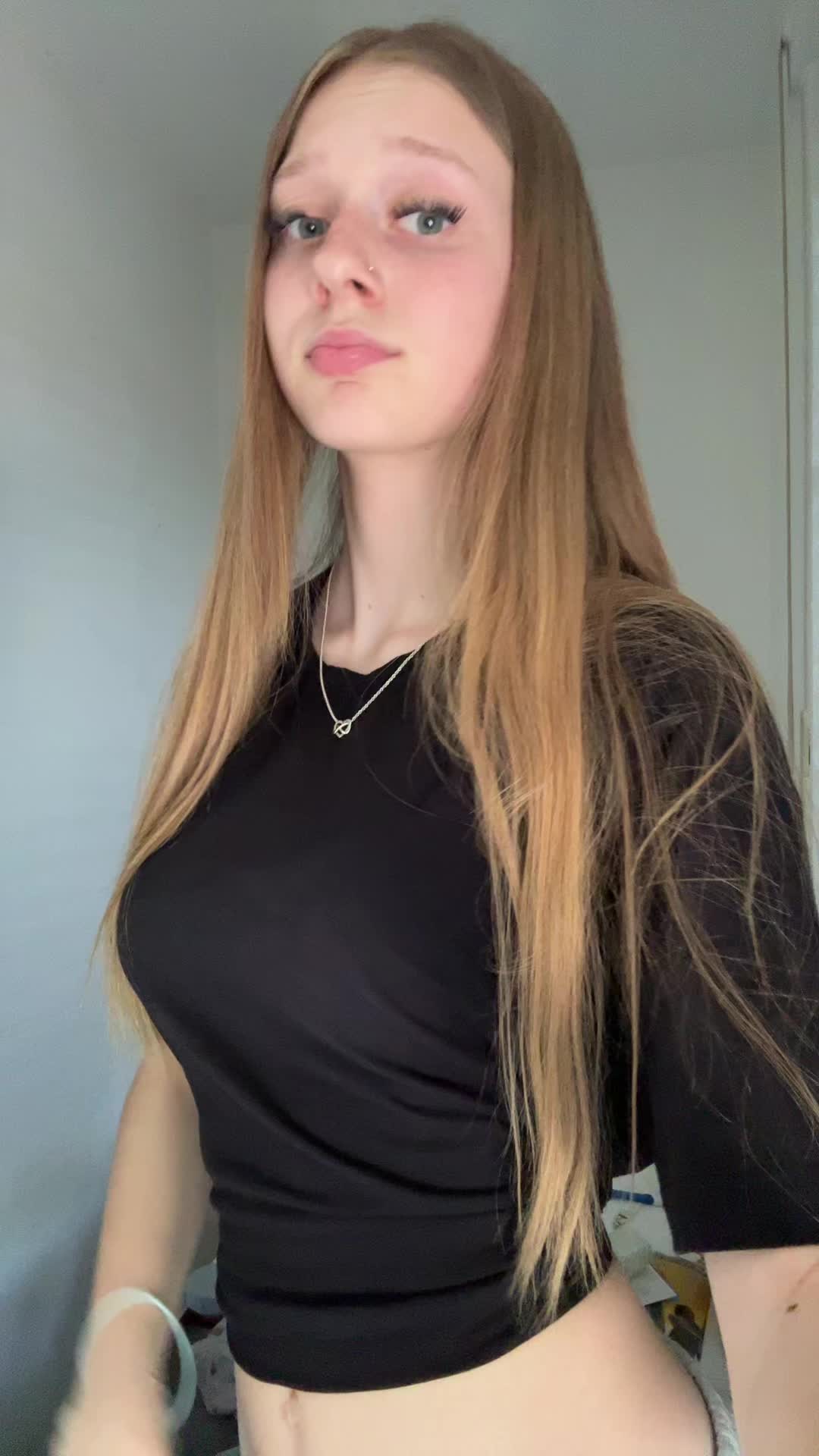 @✌🏻ici