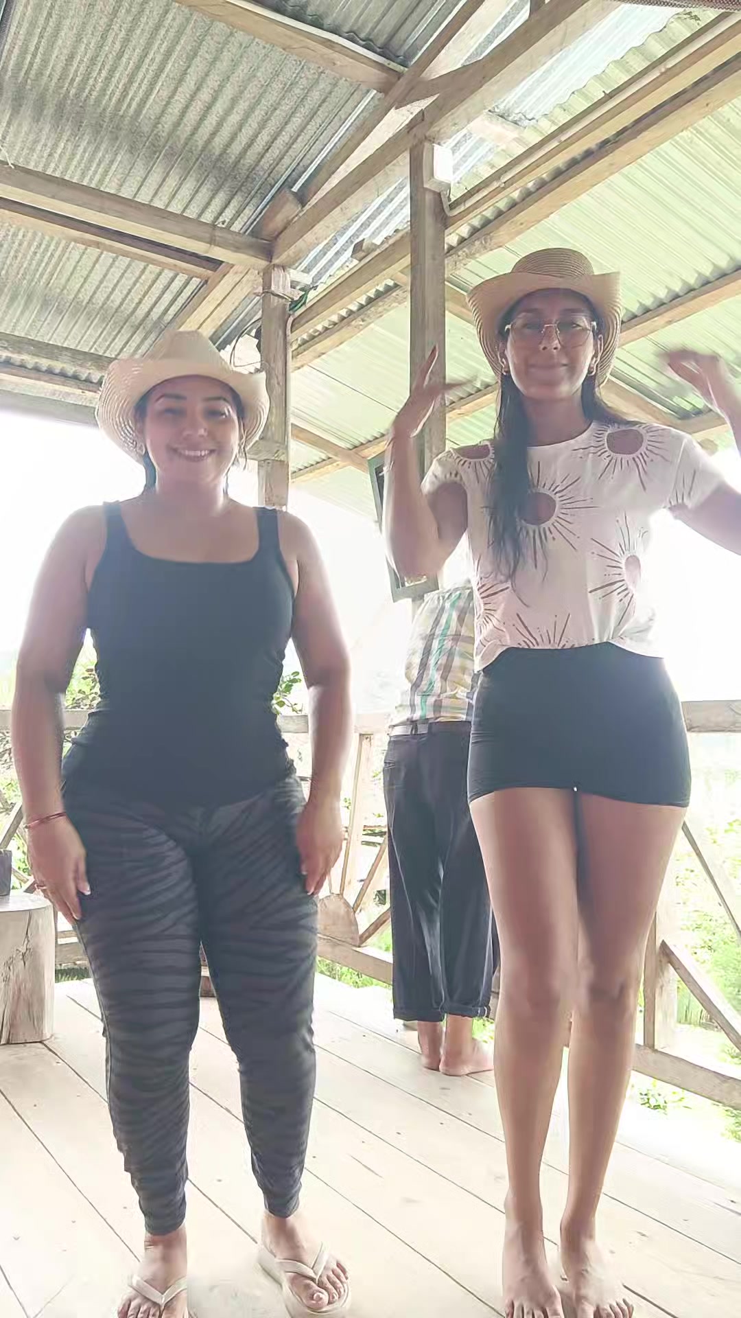 @Roxy RC Cedeño