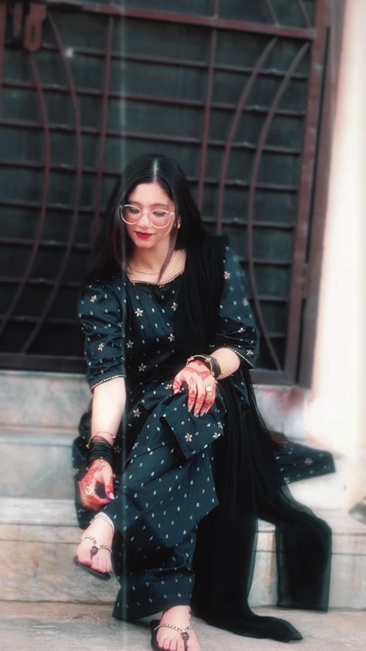 @Meenu 🌸