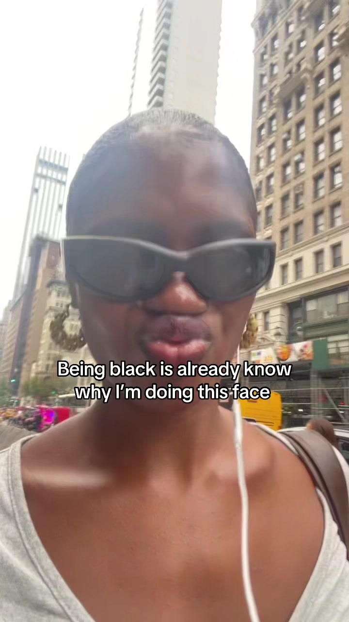 @MADEL&Eacute;INE