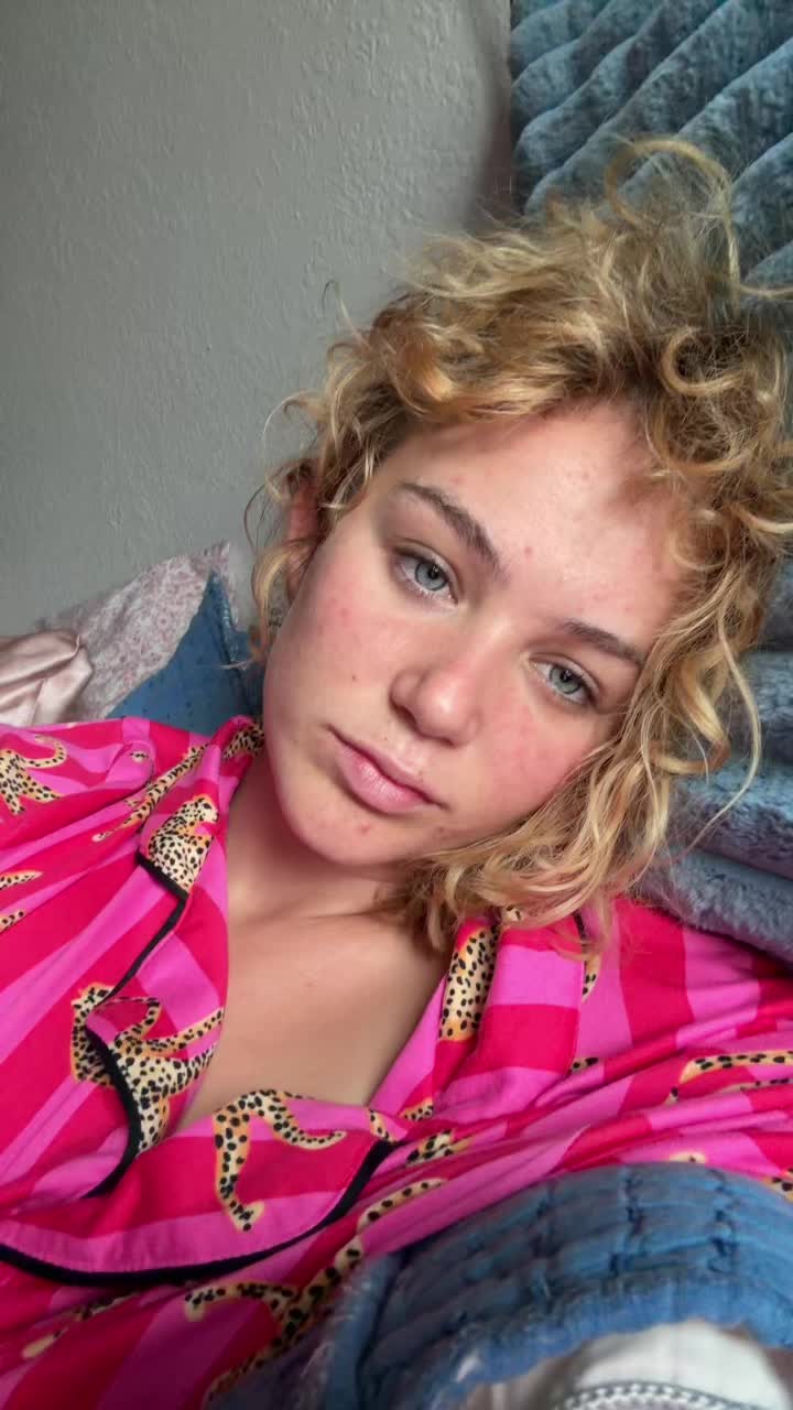 @EllaTheAngel