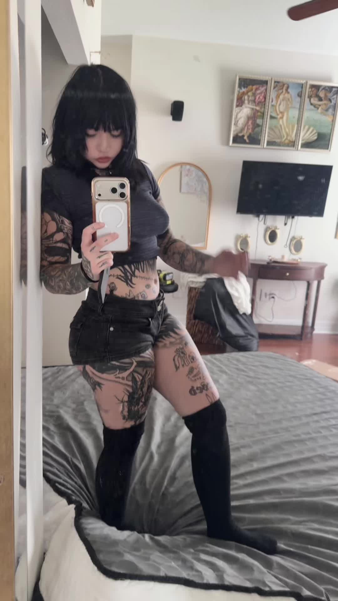 @thexxxceleste