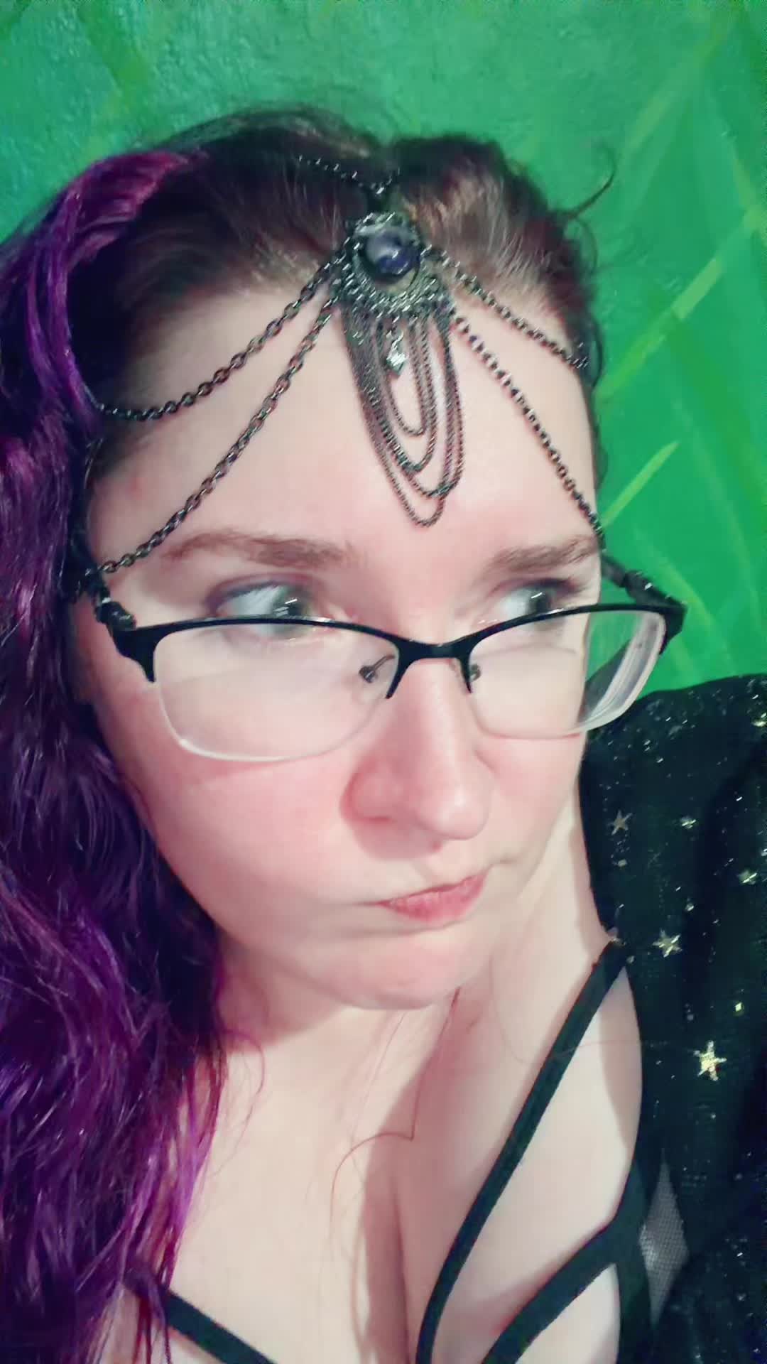 @LadyFantasyND