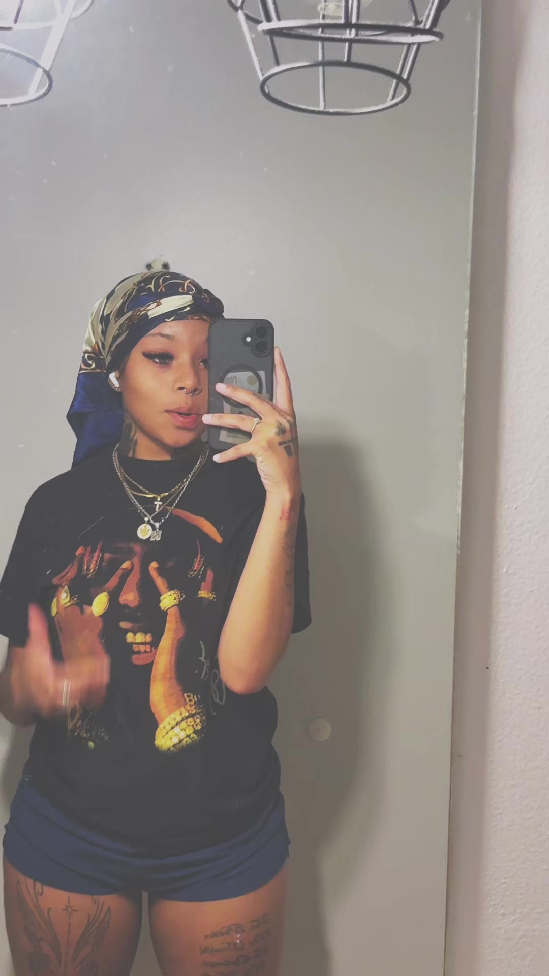 @PrettyThuggᥫ᭡