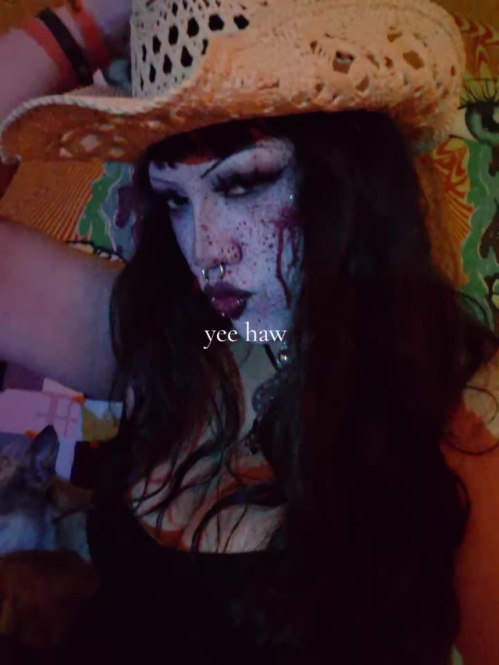 @ClownGutz🤡