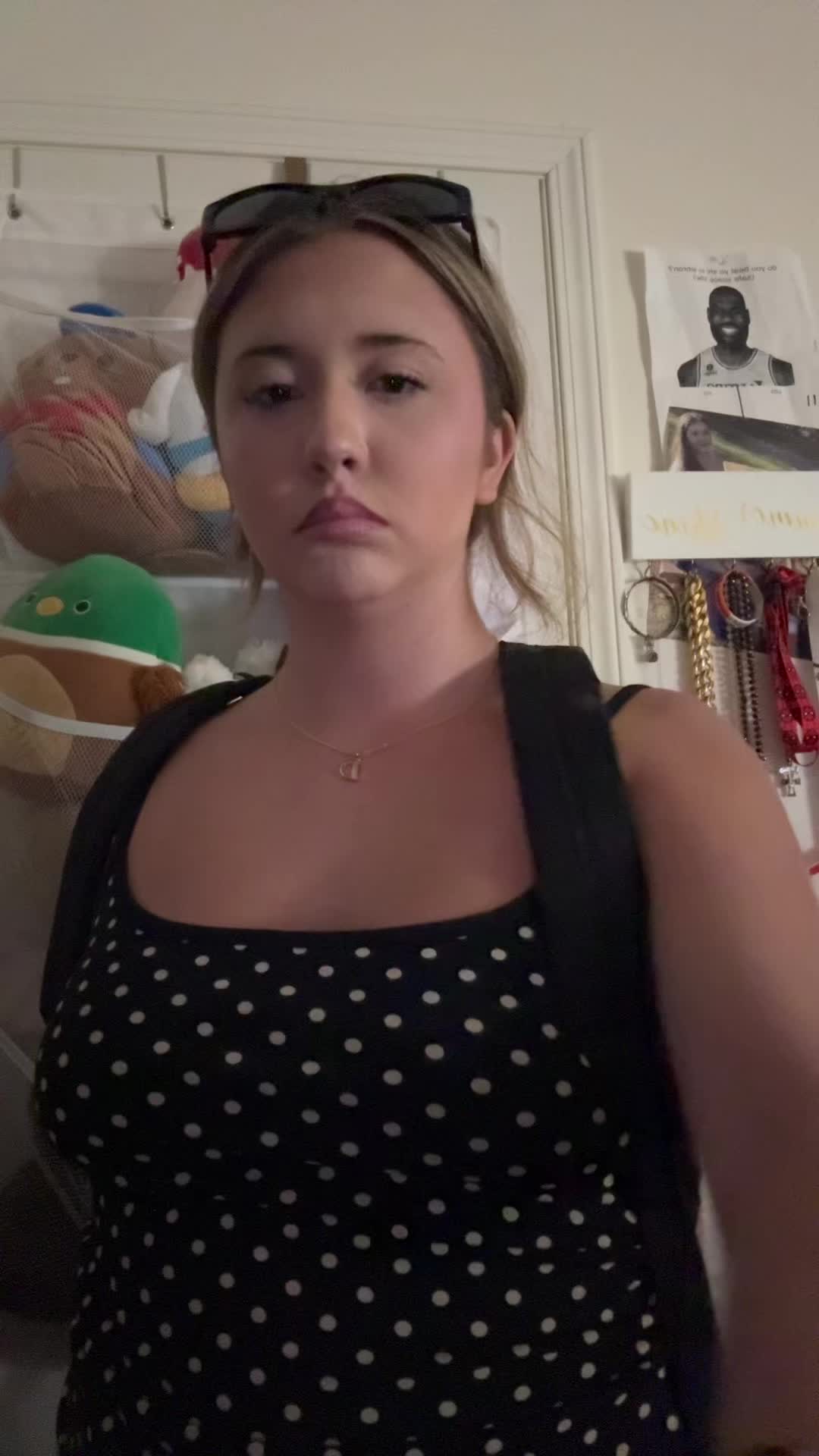 @iambrookeeeeee