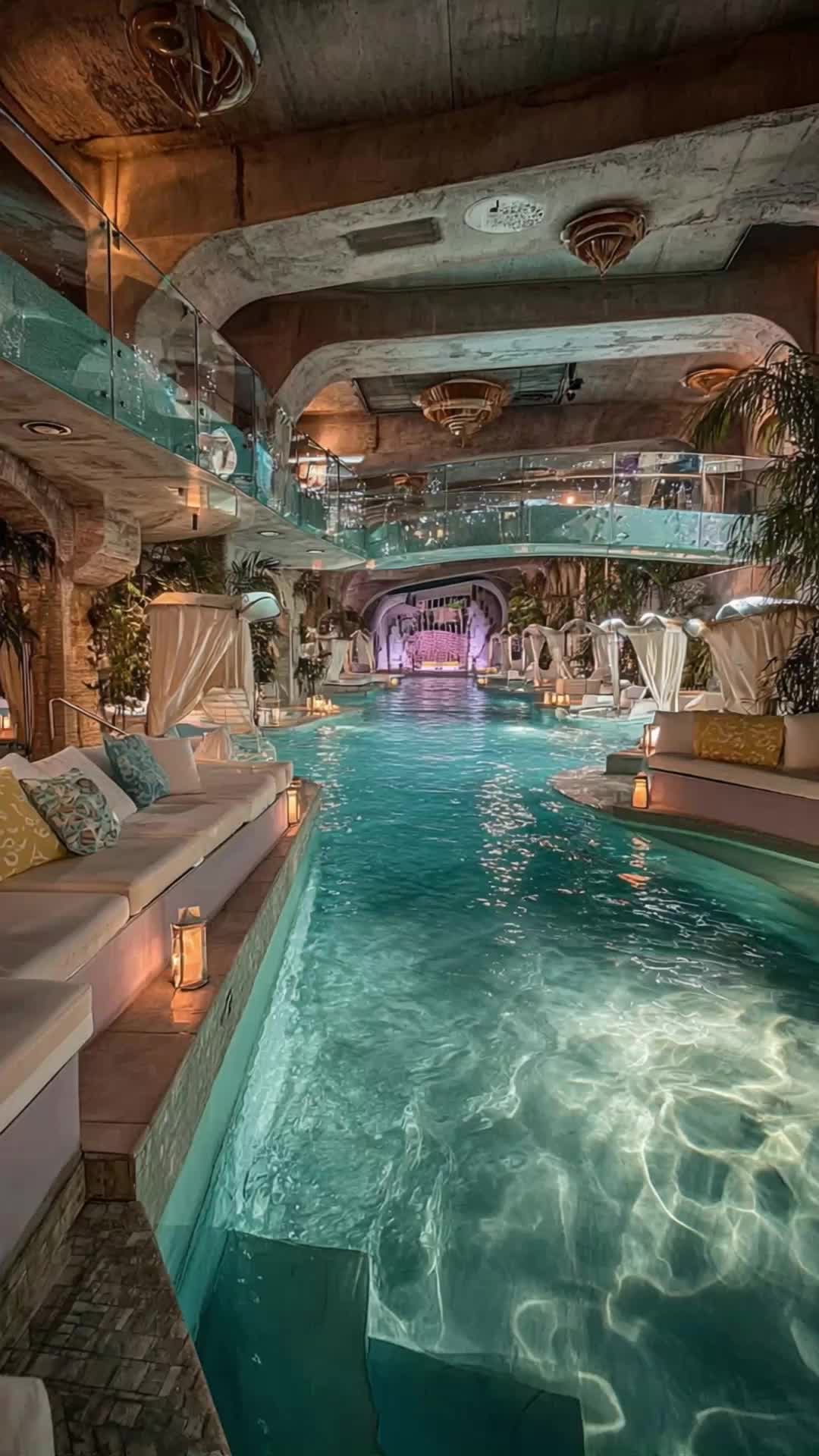 @Luxquisit