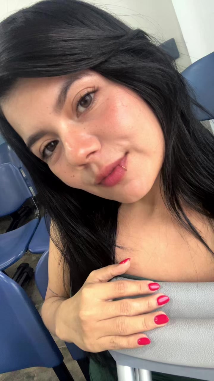 @ADRIANA SALINAS