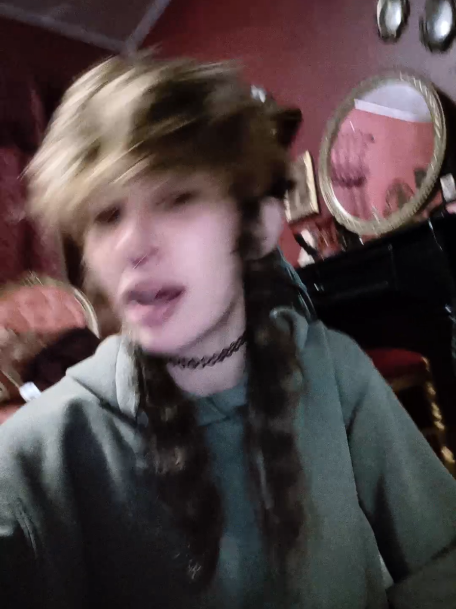 @𖣂︎𝕸𝖎𝖑𝖊𝖘𖣂︎