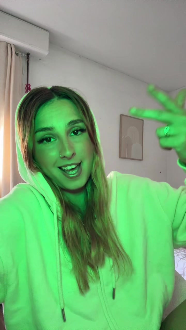 @lindsay Marie