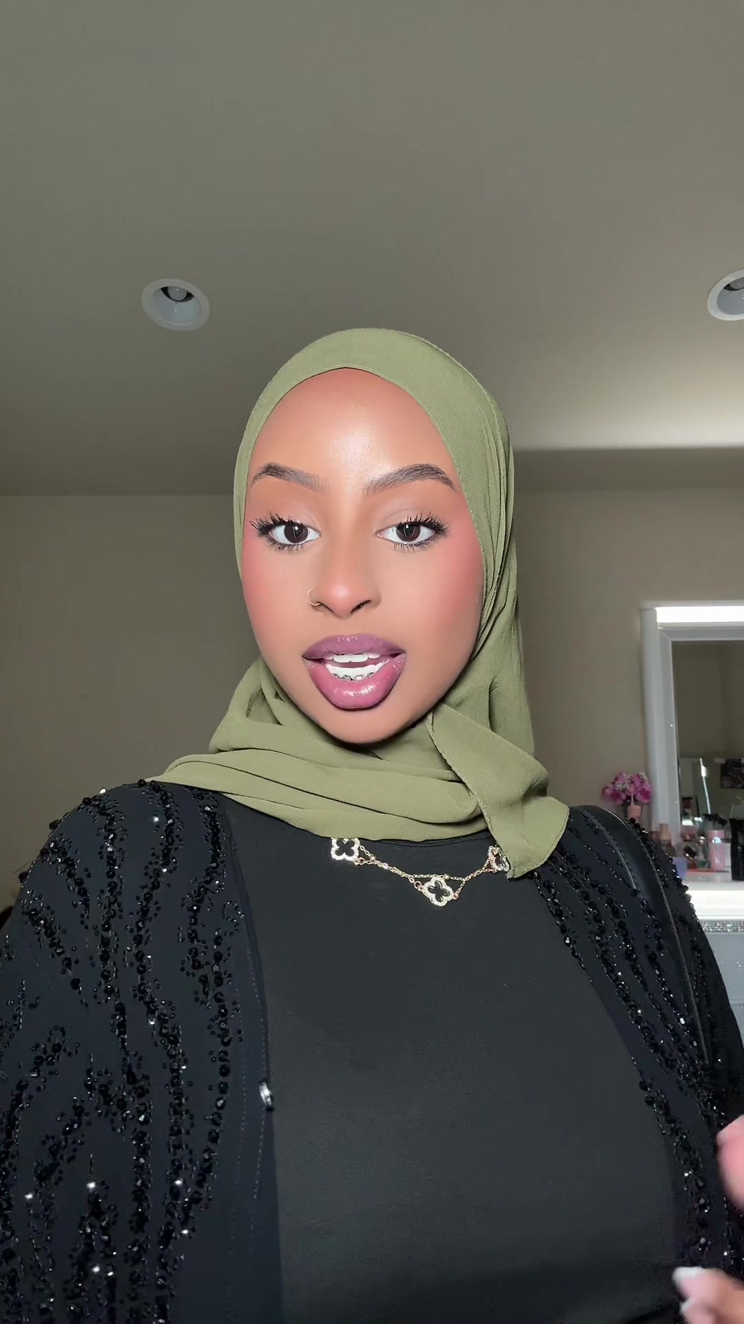 @liyahli