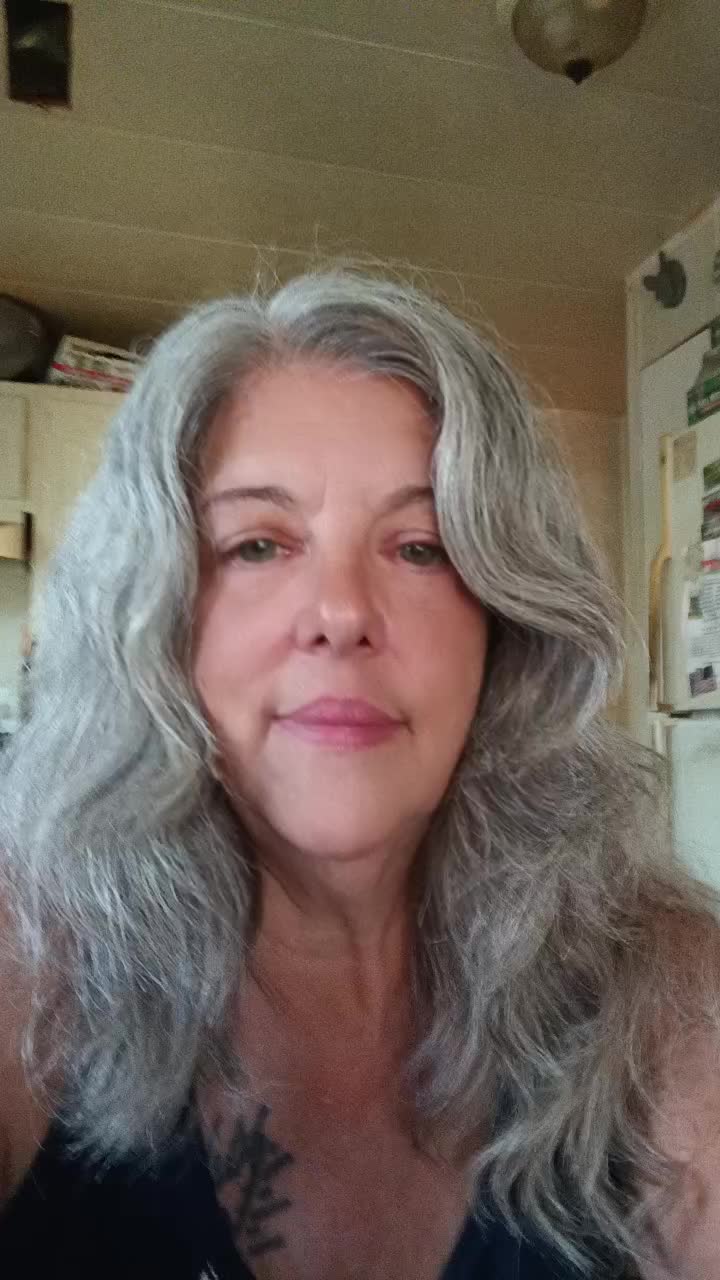 @MommaVee2