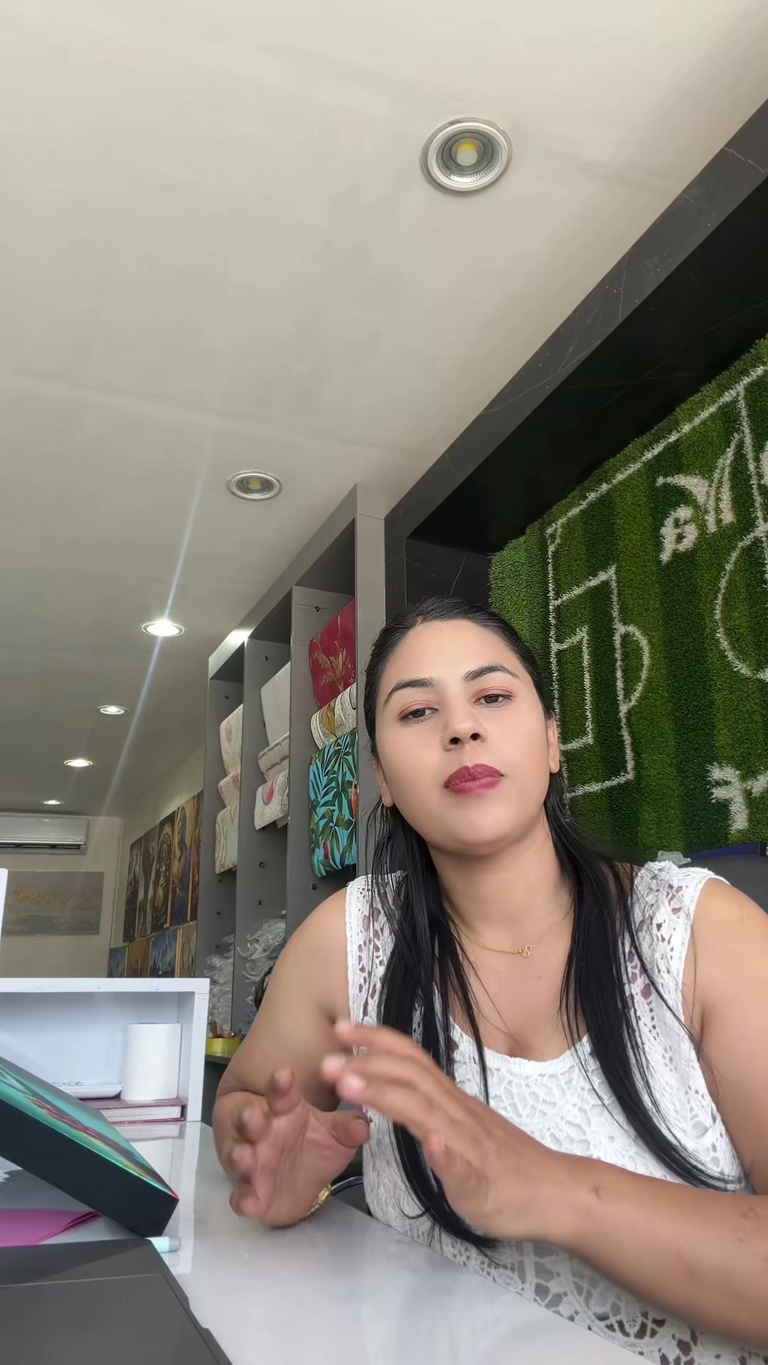 @Sastika Vlog