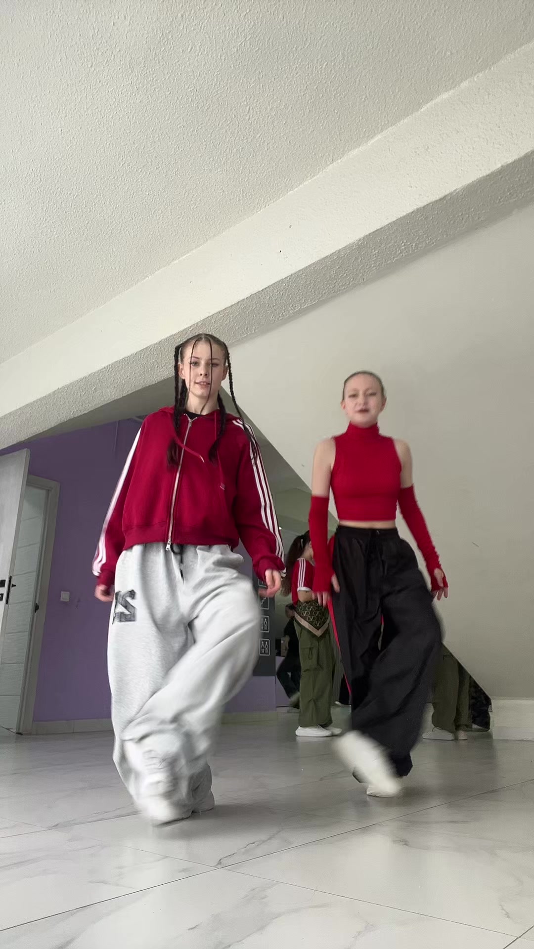 @𝐤𝐤𝐢𝐫𝐚𝐛𝐥𝐢𝐧🪩