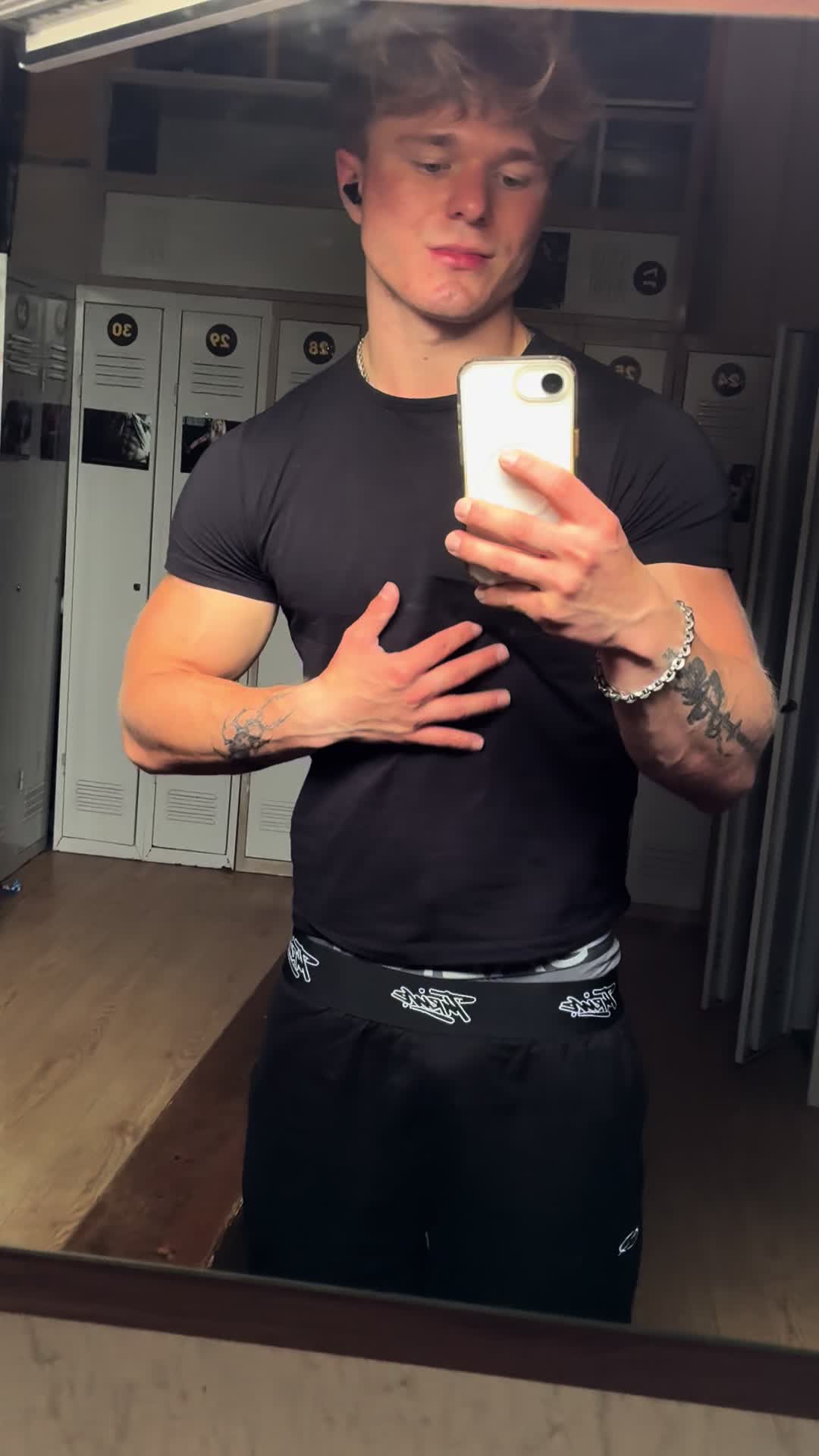 @IG konrad__Damski