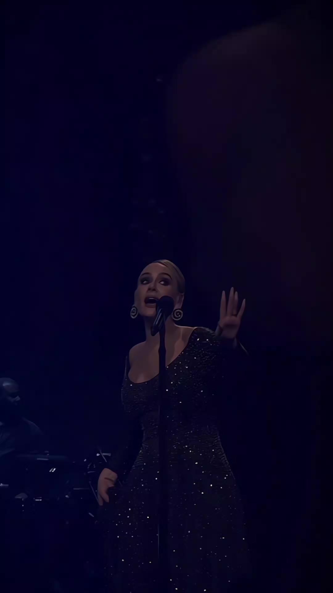 @adele