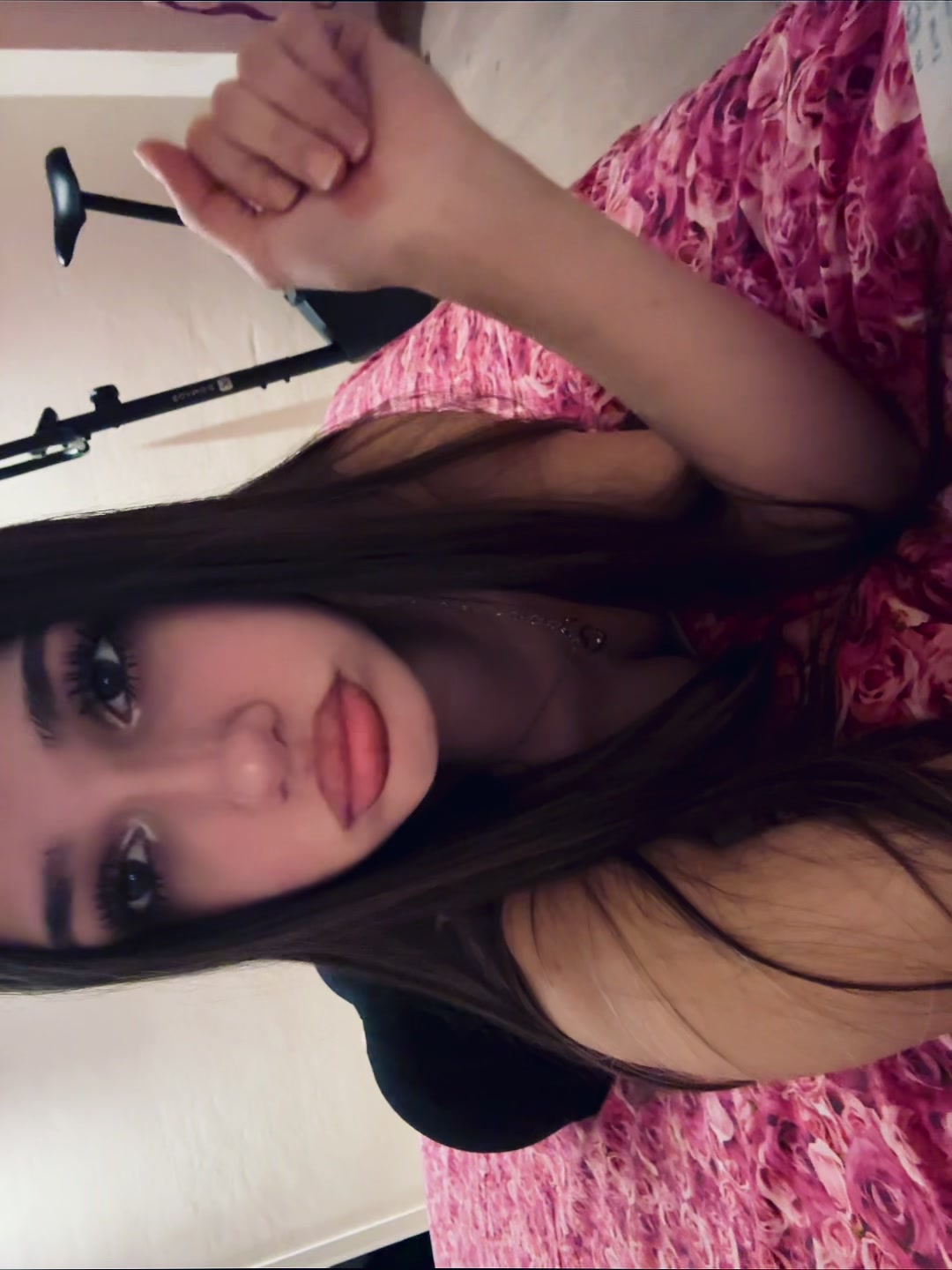 @𝒢𝒾𝓊𝓁𝒾🌺