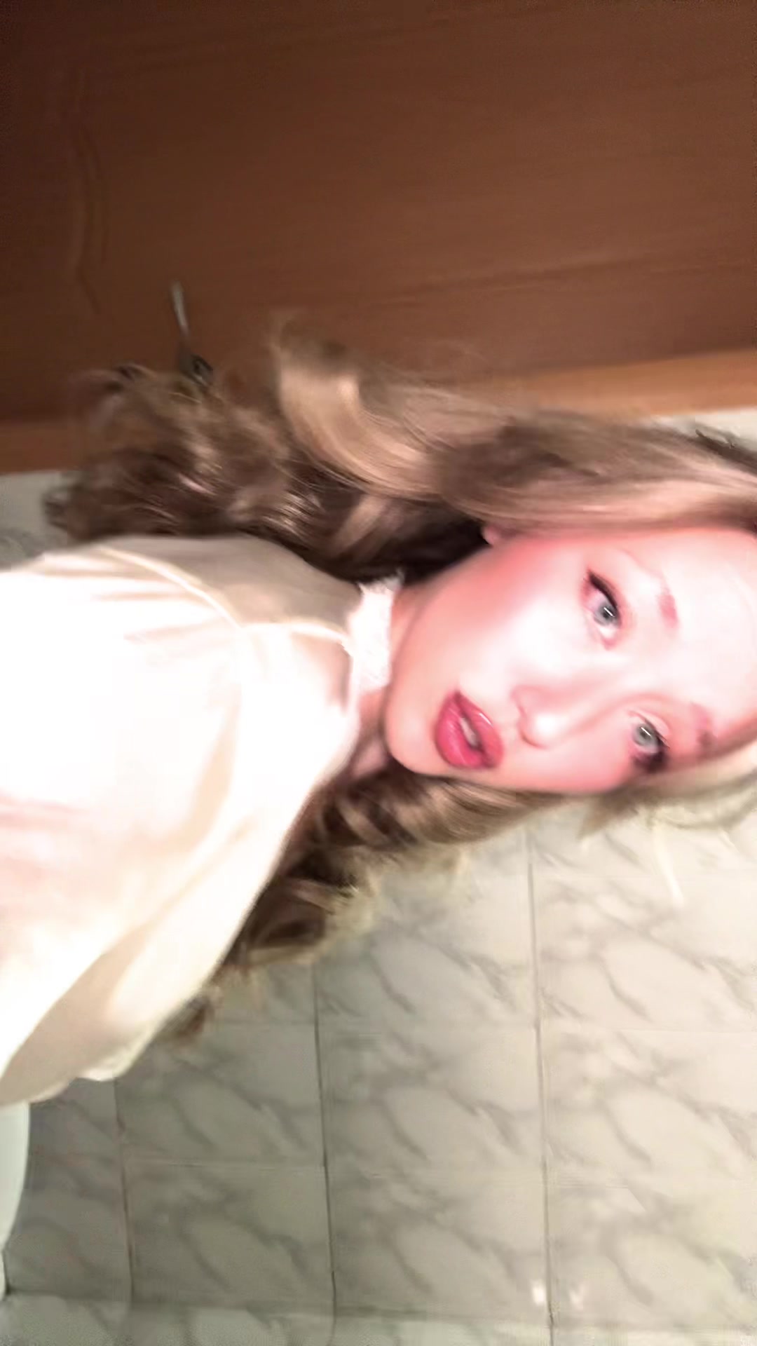 @BloominDonna