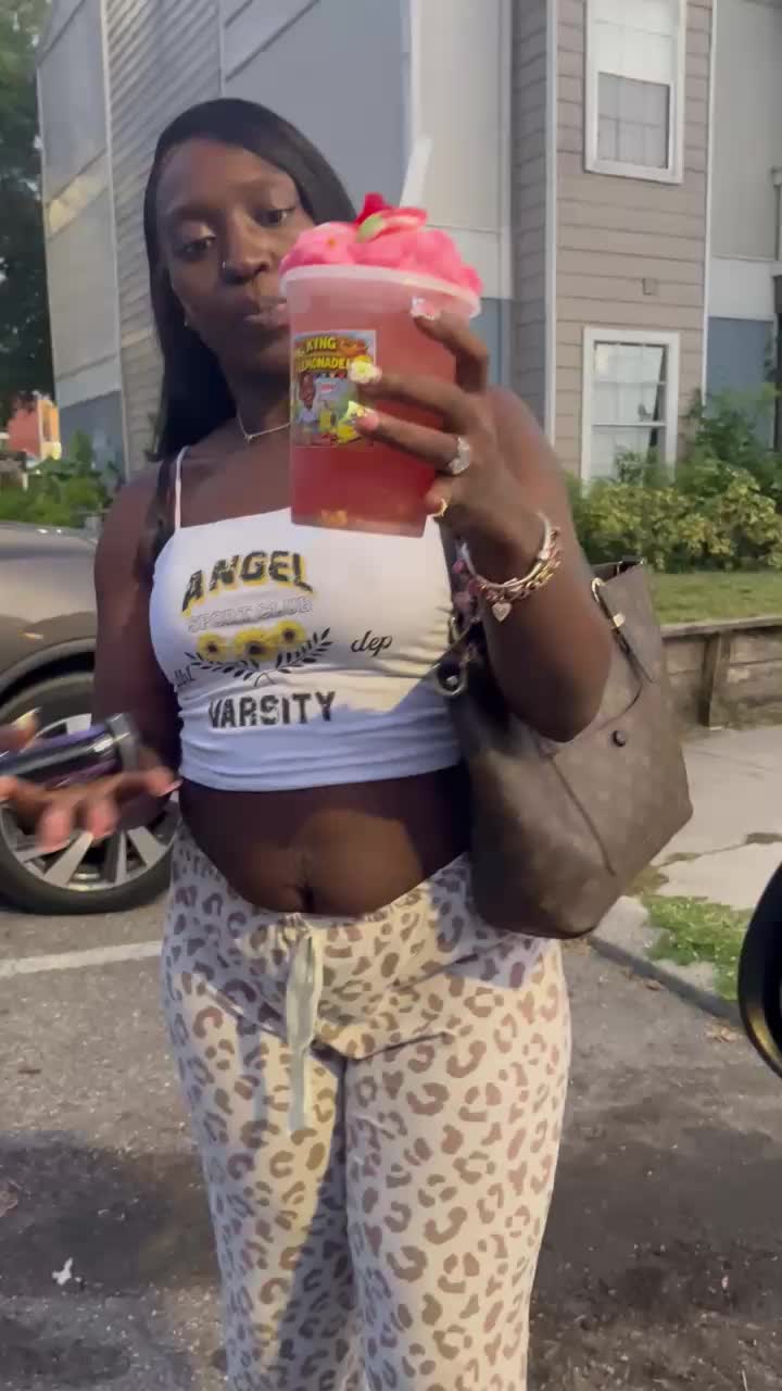 @PrettyAndPlump