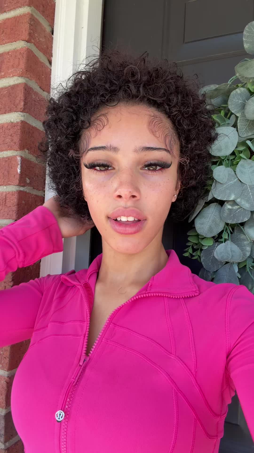@K